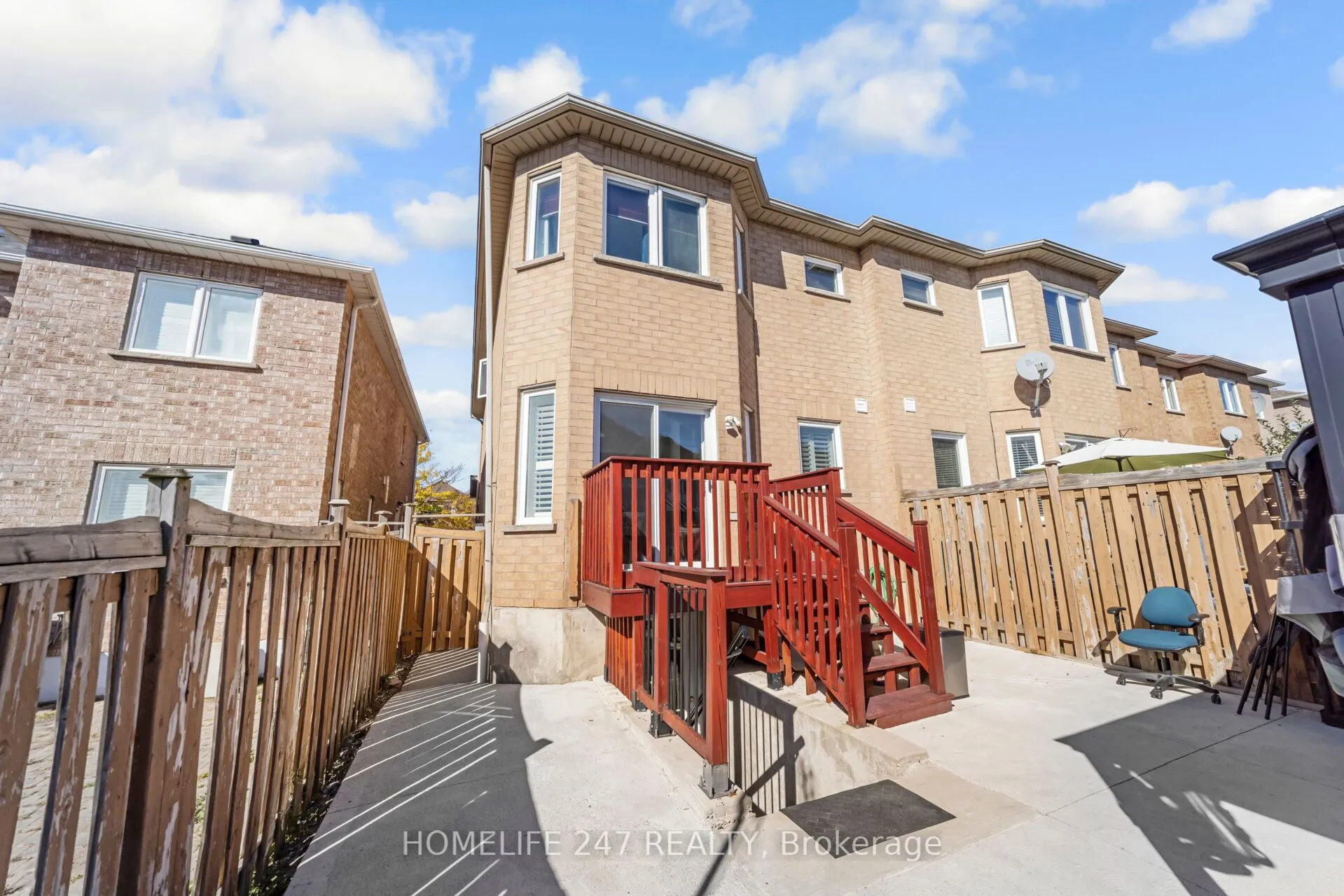 638 Madame Street