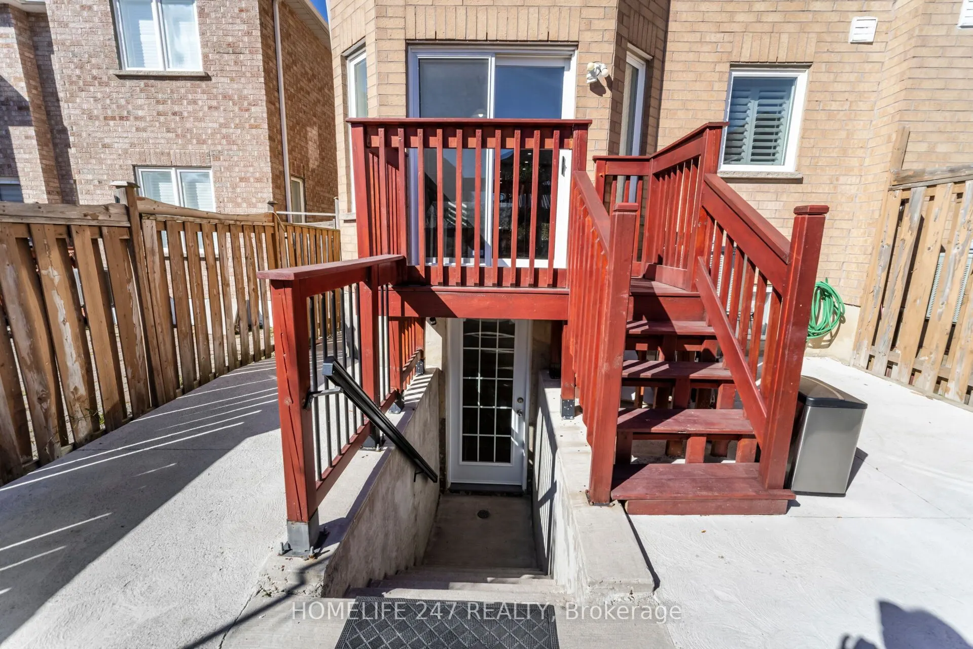 638 Madame Street