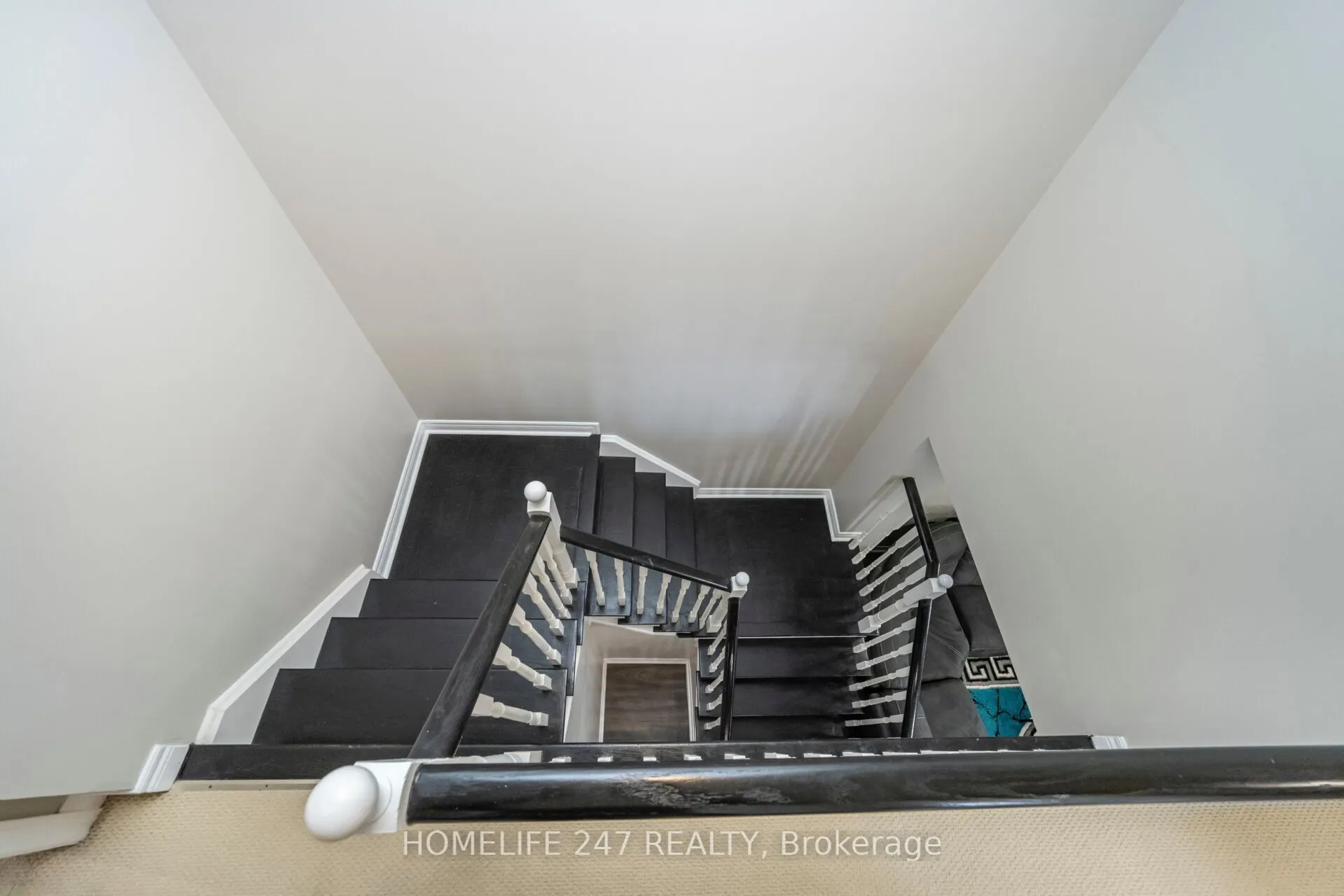 638 Madame Street