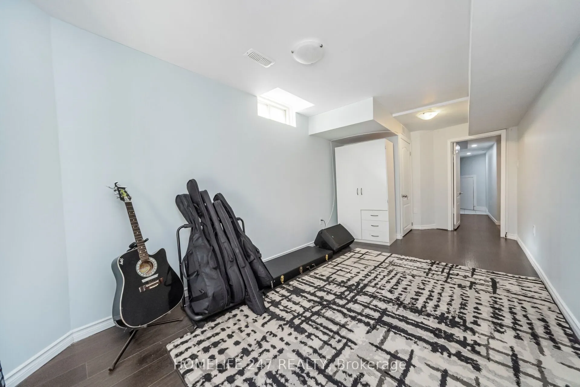 638 Madame Street