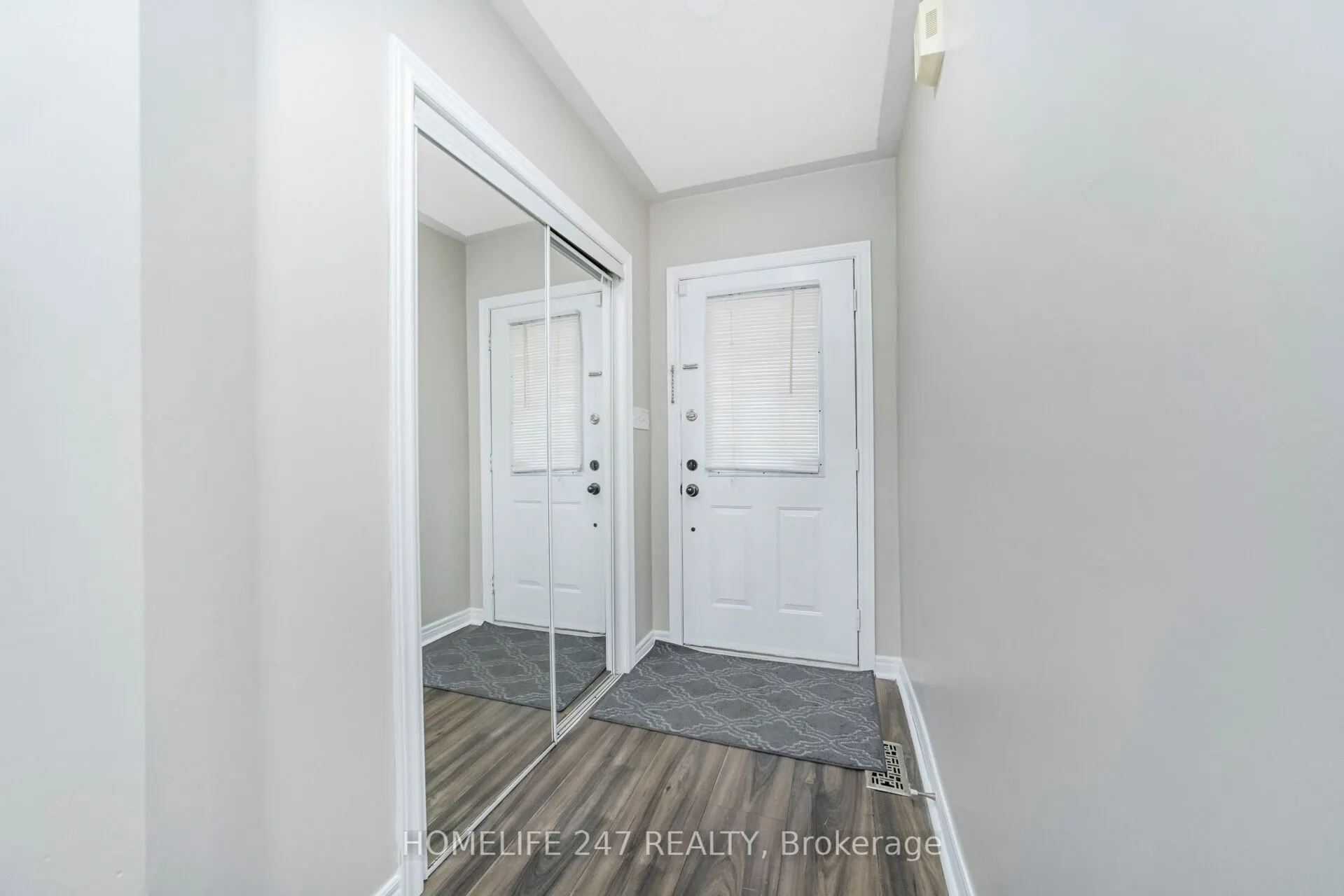 638 Madame Street