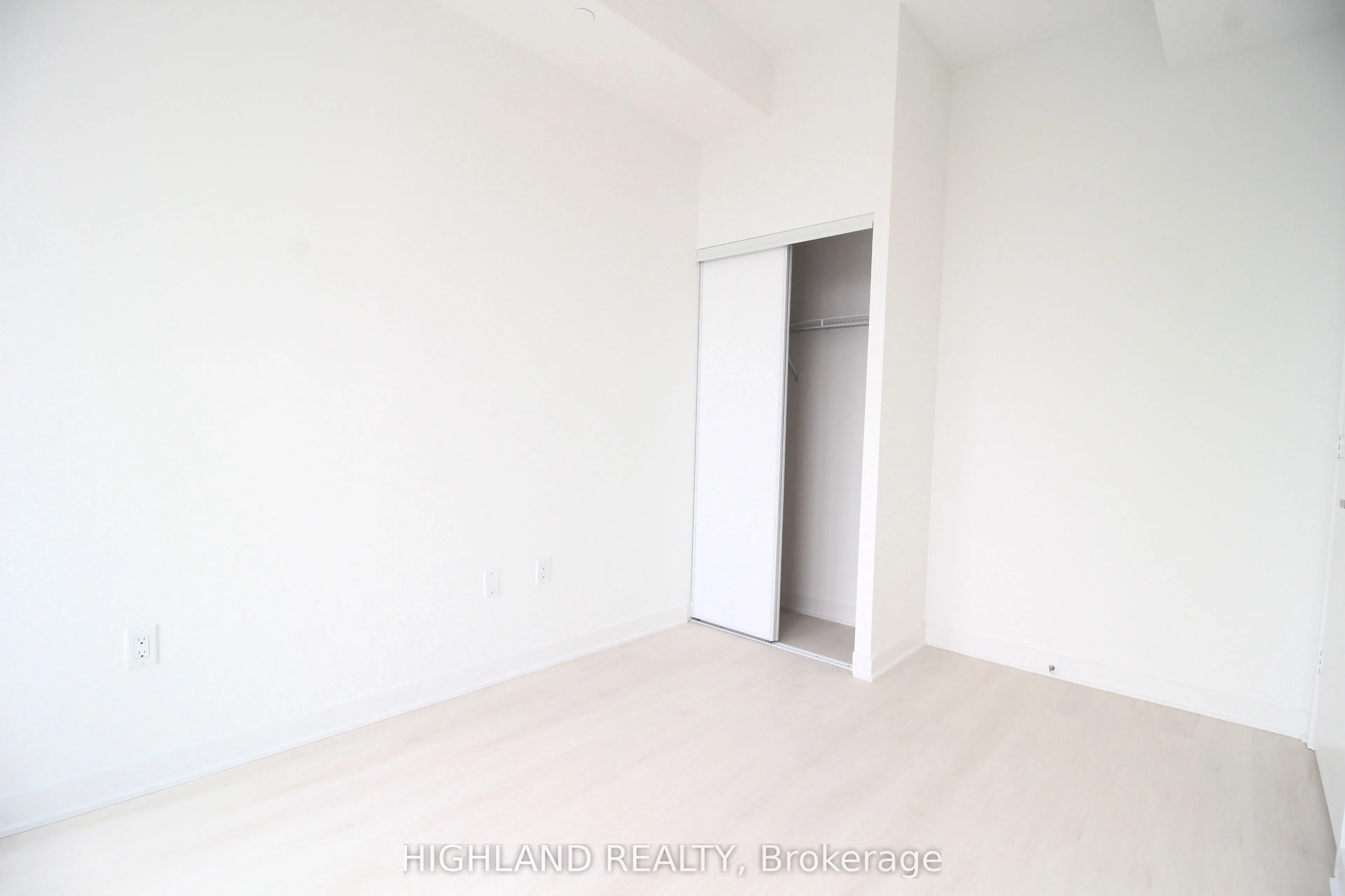 3900 Confederation Parkway, #1212
