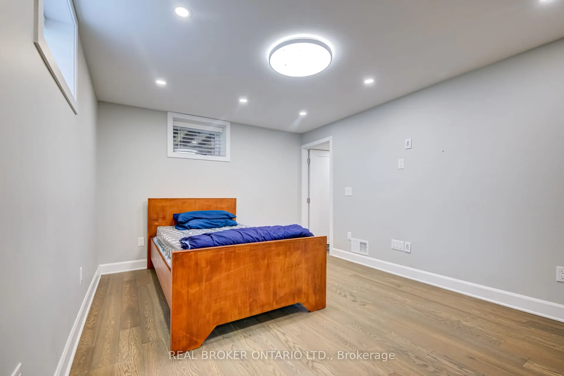 186 Jeffrey Avenue, #Lower