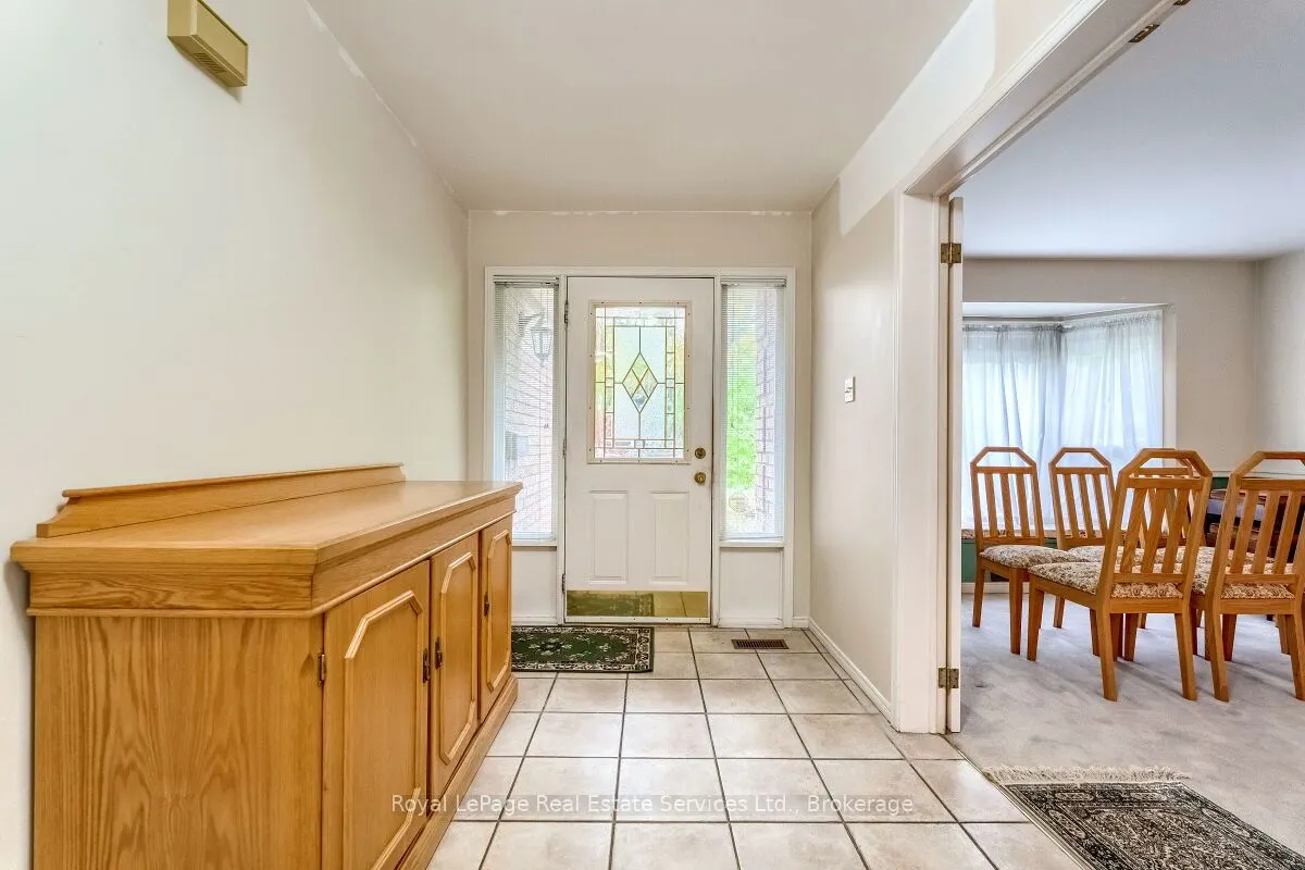 101 Waldie Road