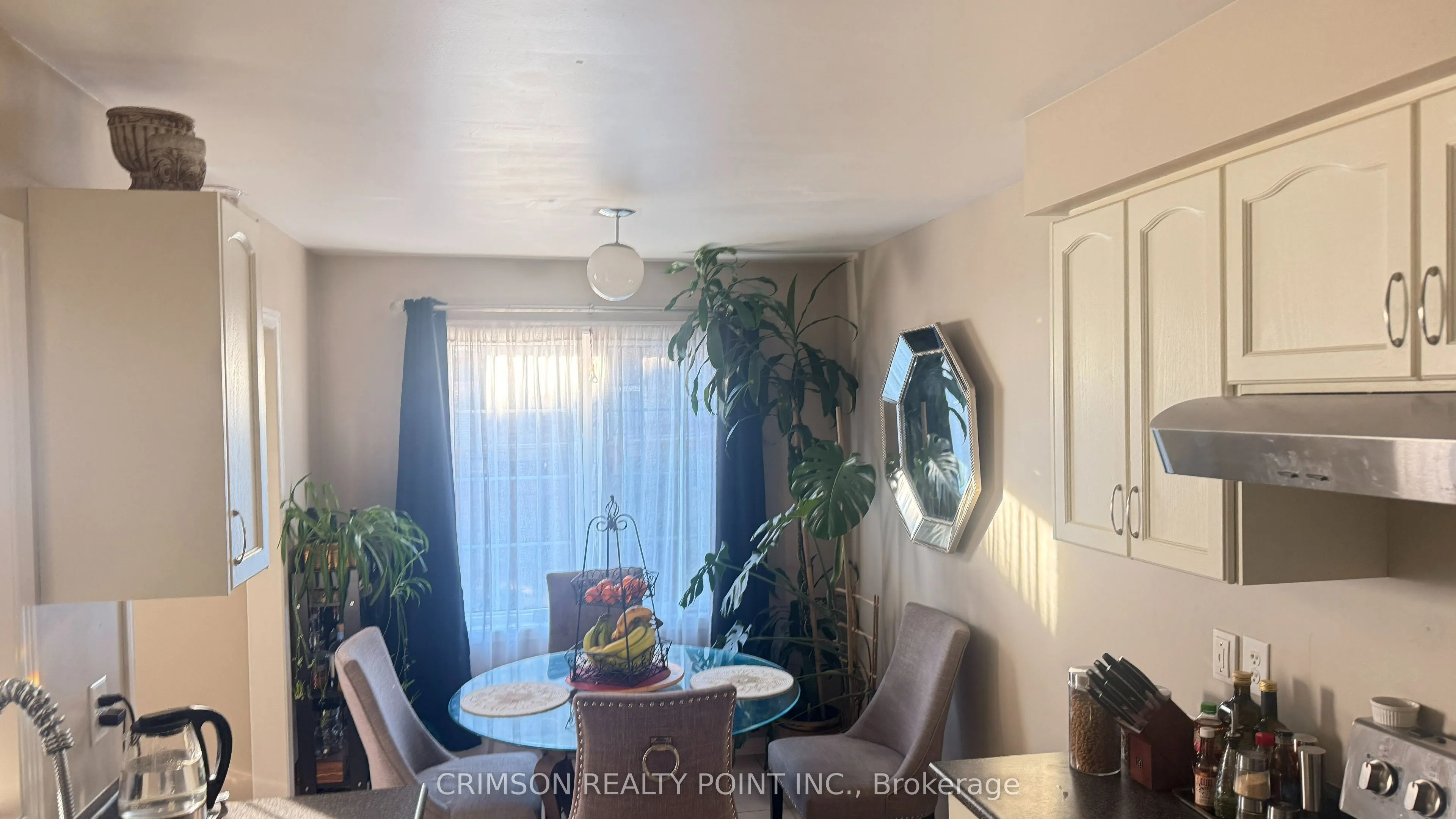 1381 Brandon Terrace