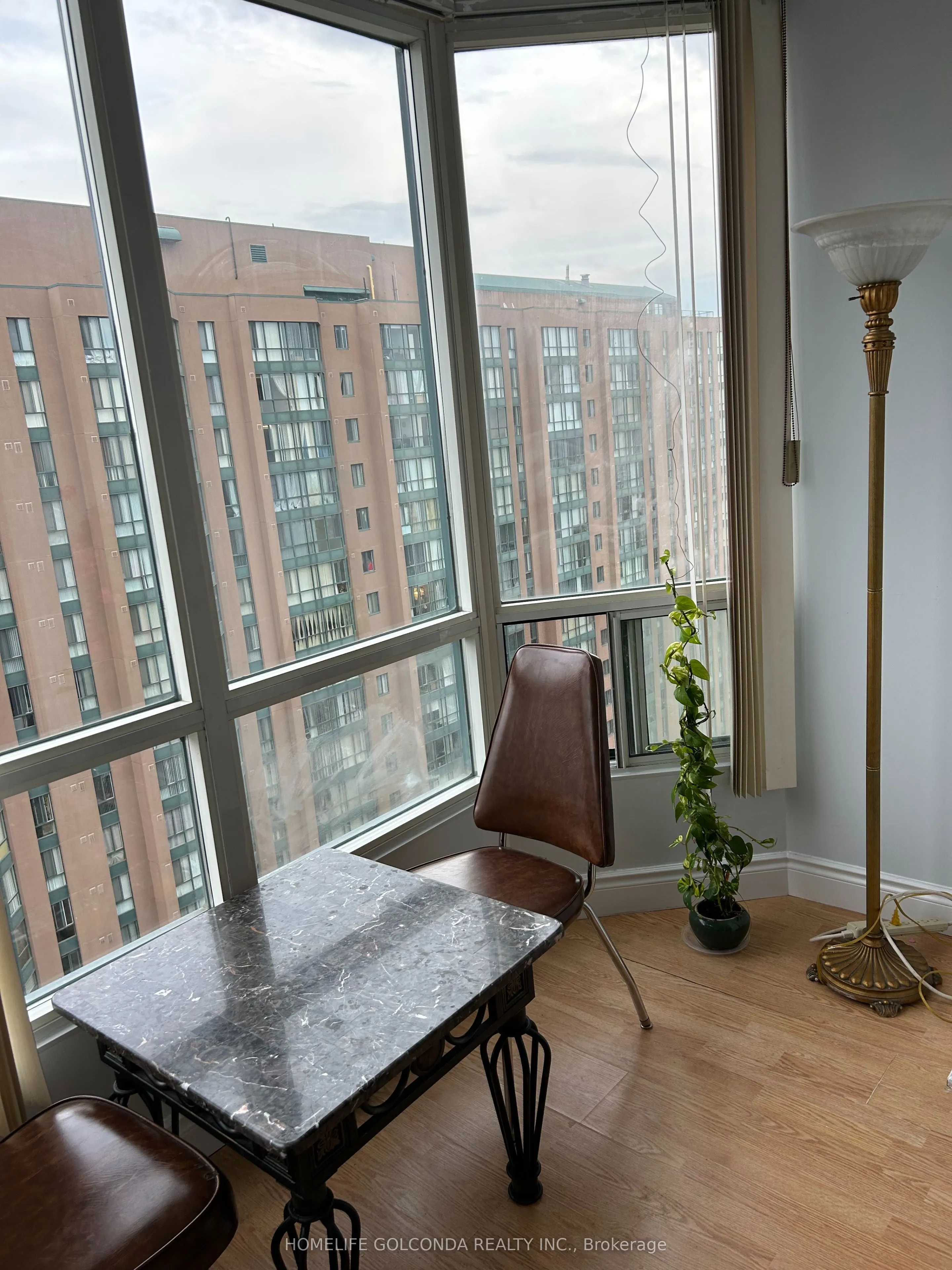 155 Hillcrest Avenue E, #2116