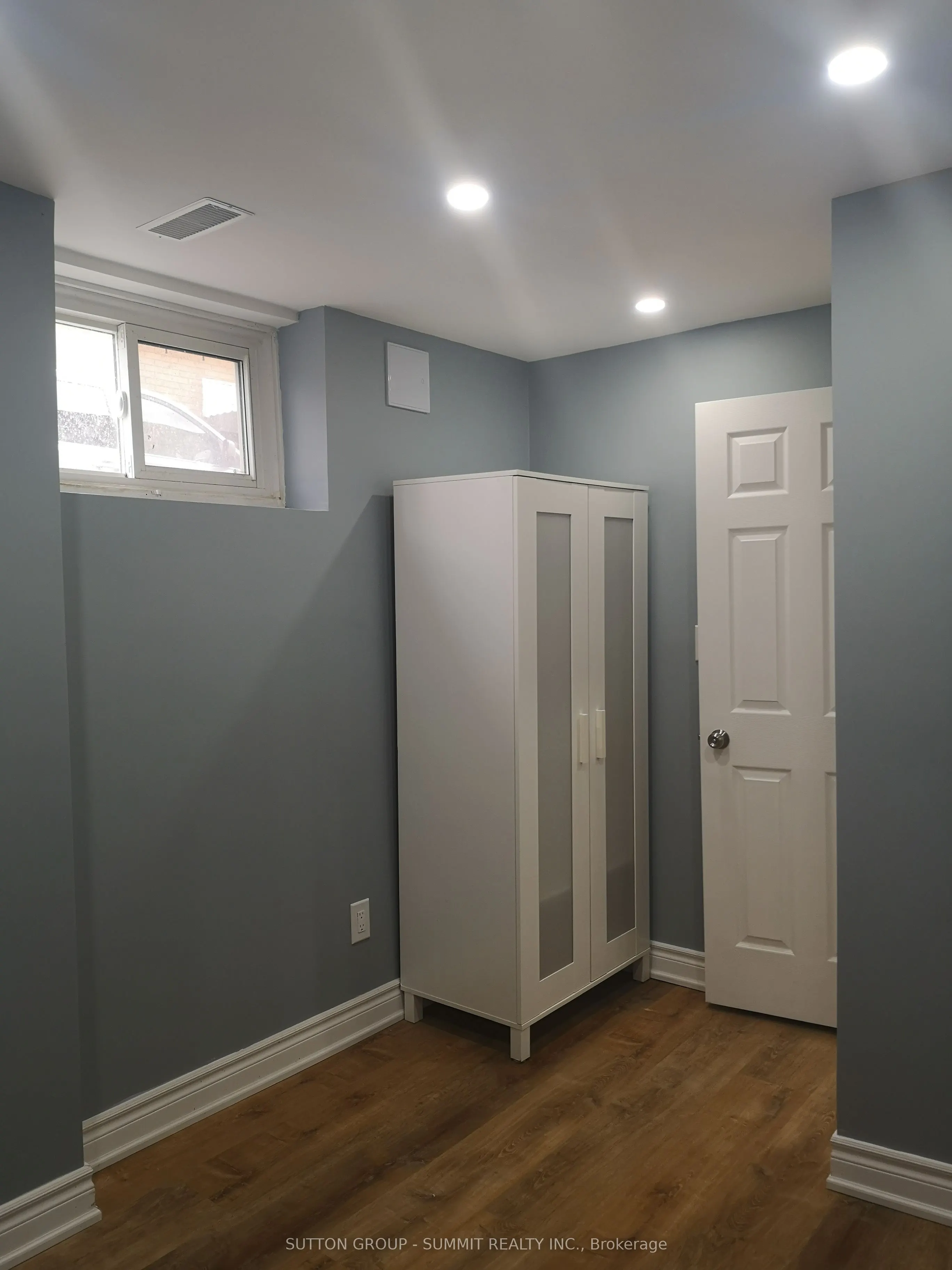 46 Sharon Court, #Lower Level