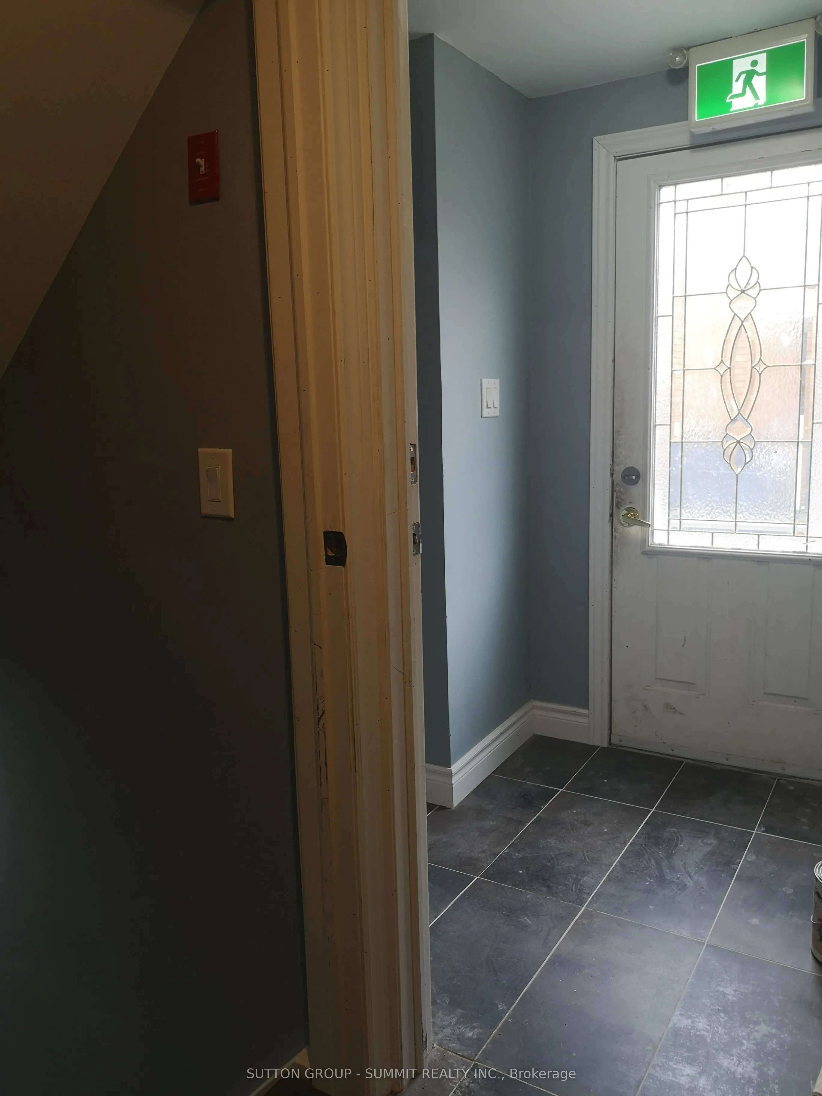 46 Sharon Court, #Lower Level
