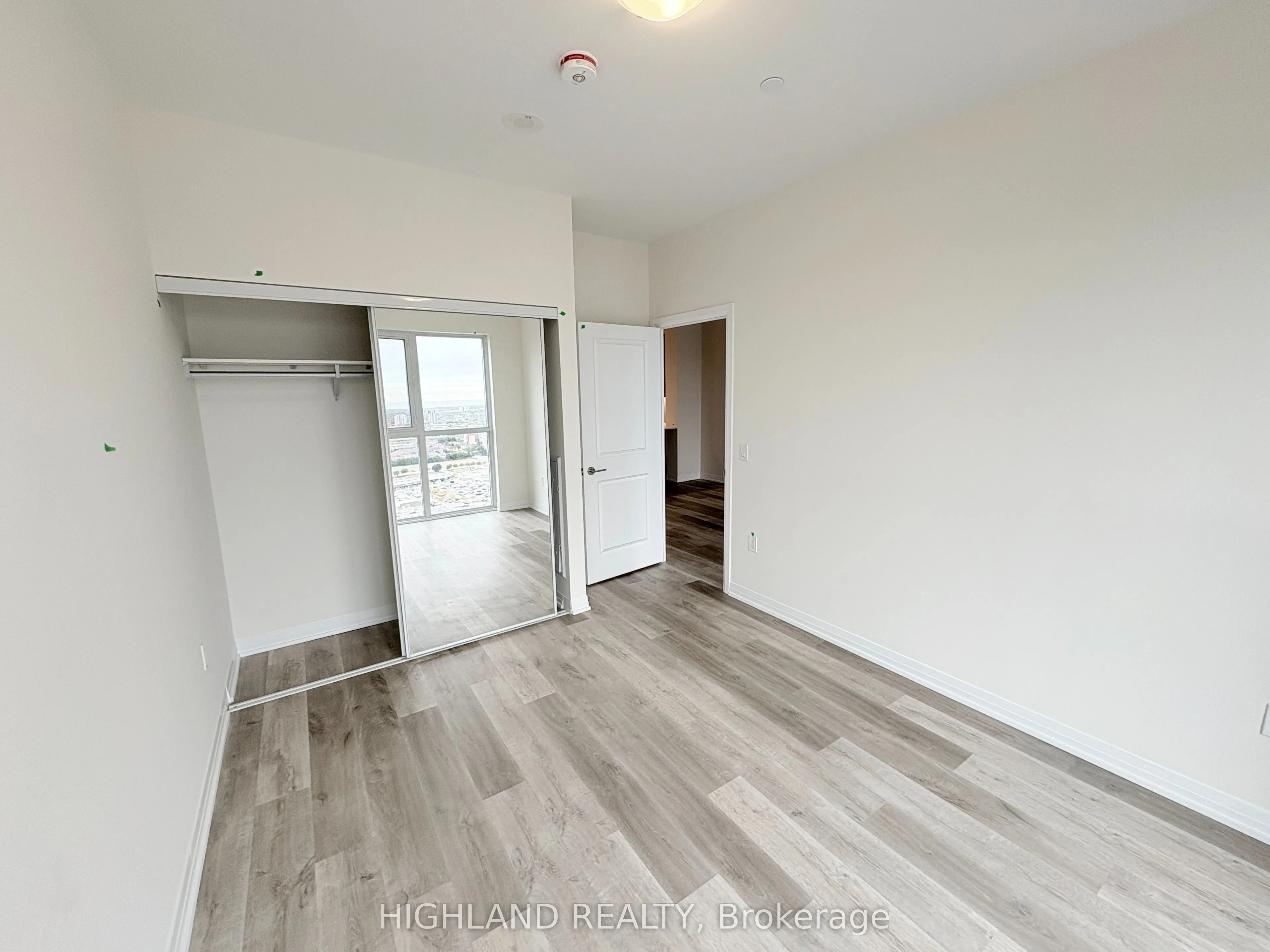 15 Watergarden Drive, #2803