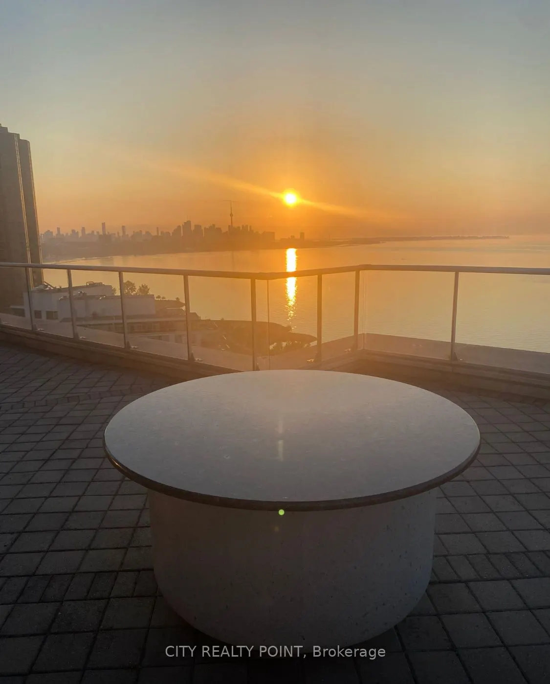 2087 Lake Shore Boulevard W, #1006