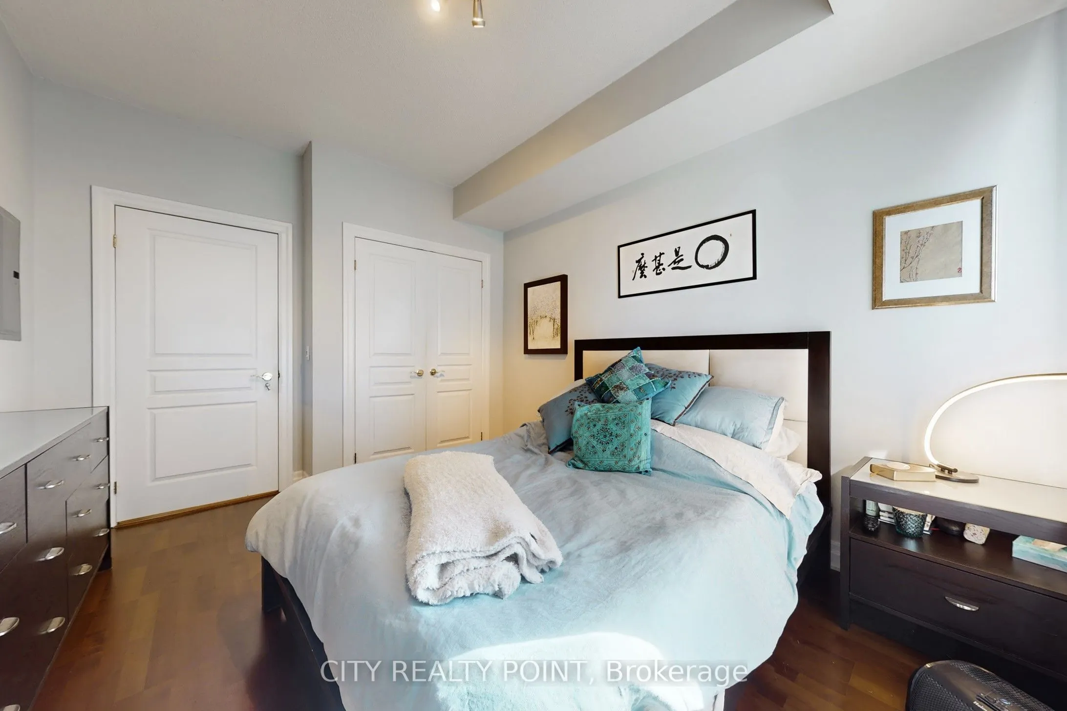 2087 Lake Shore Boulevard W, #1006