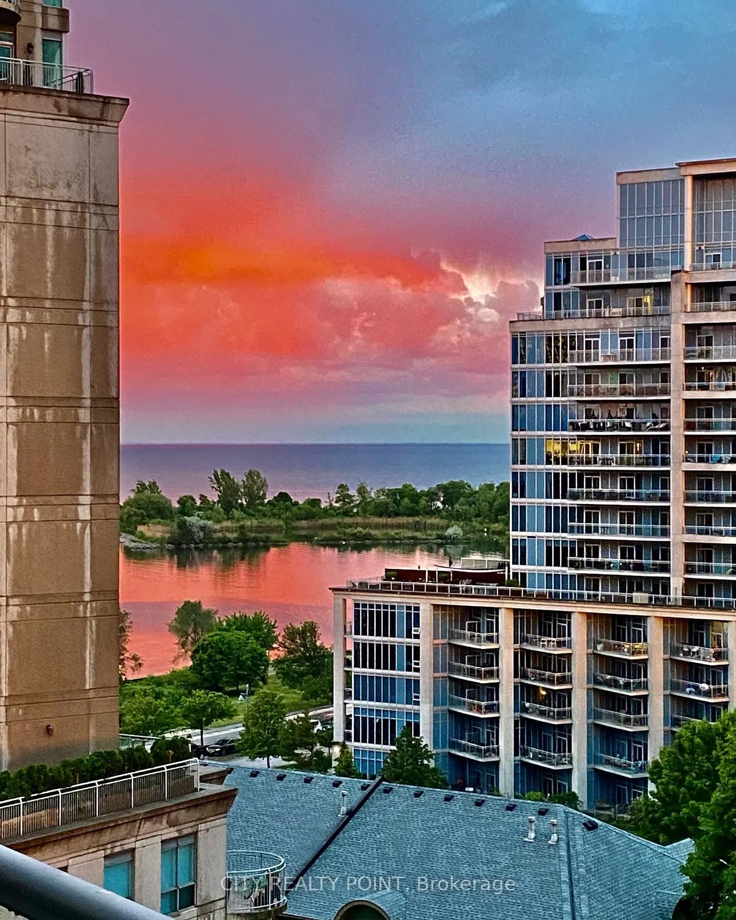 2087 Lake Shore Boulevard W, #1006