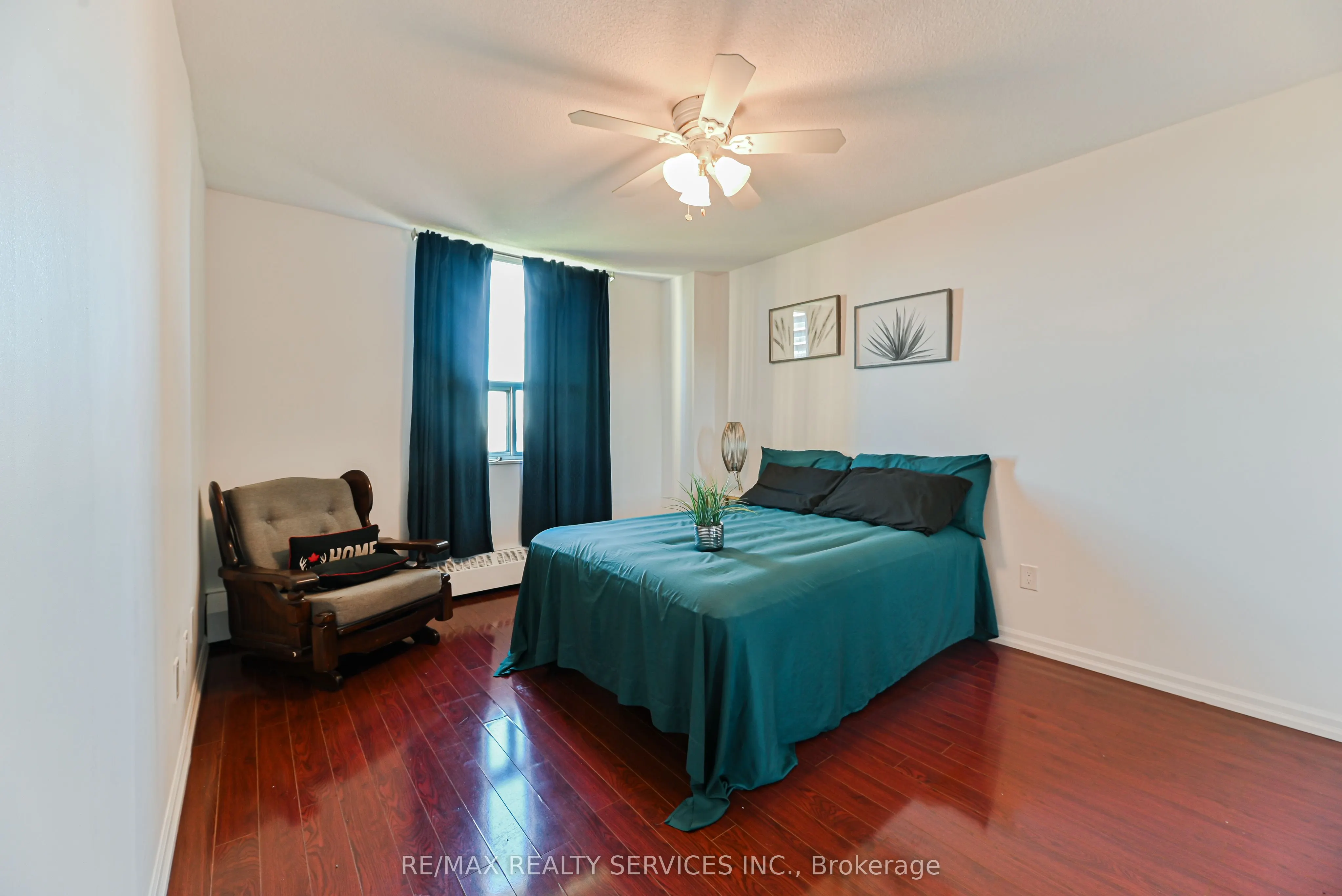3390 Weston Road, #704