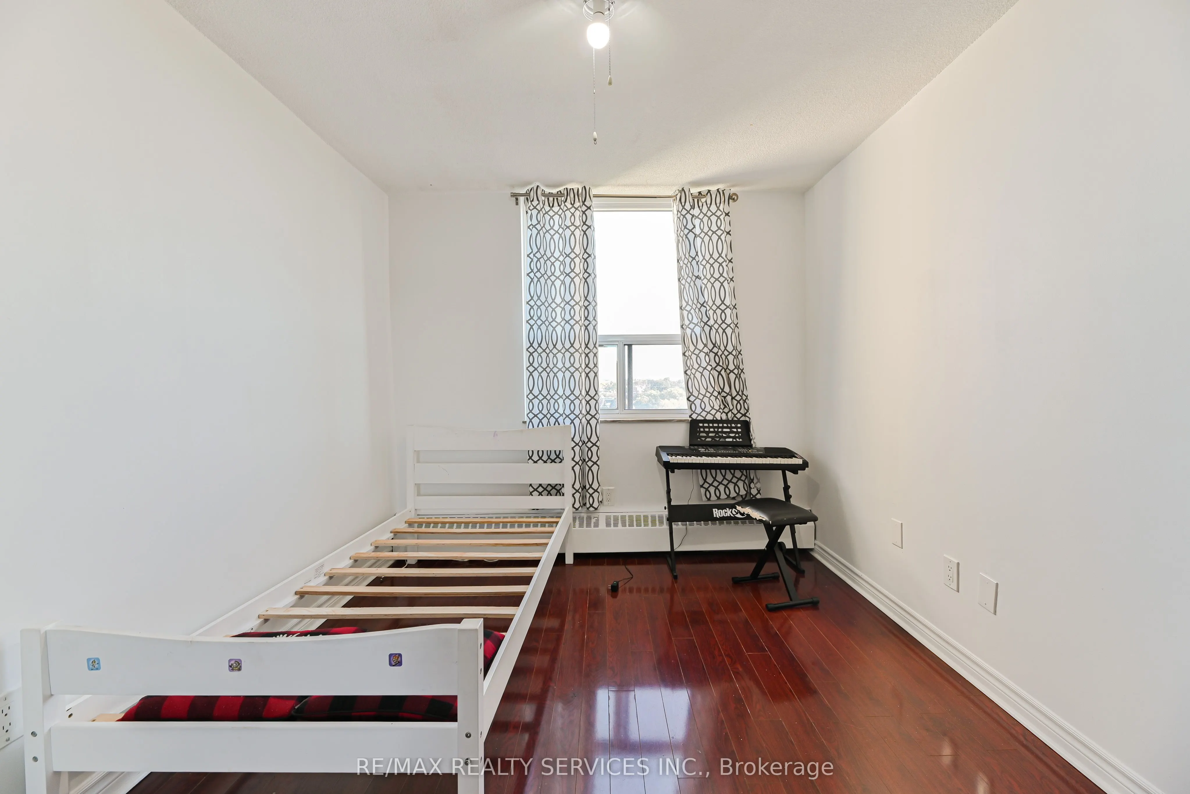 3390 Weston Road, #704