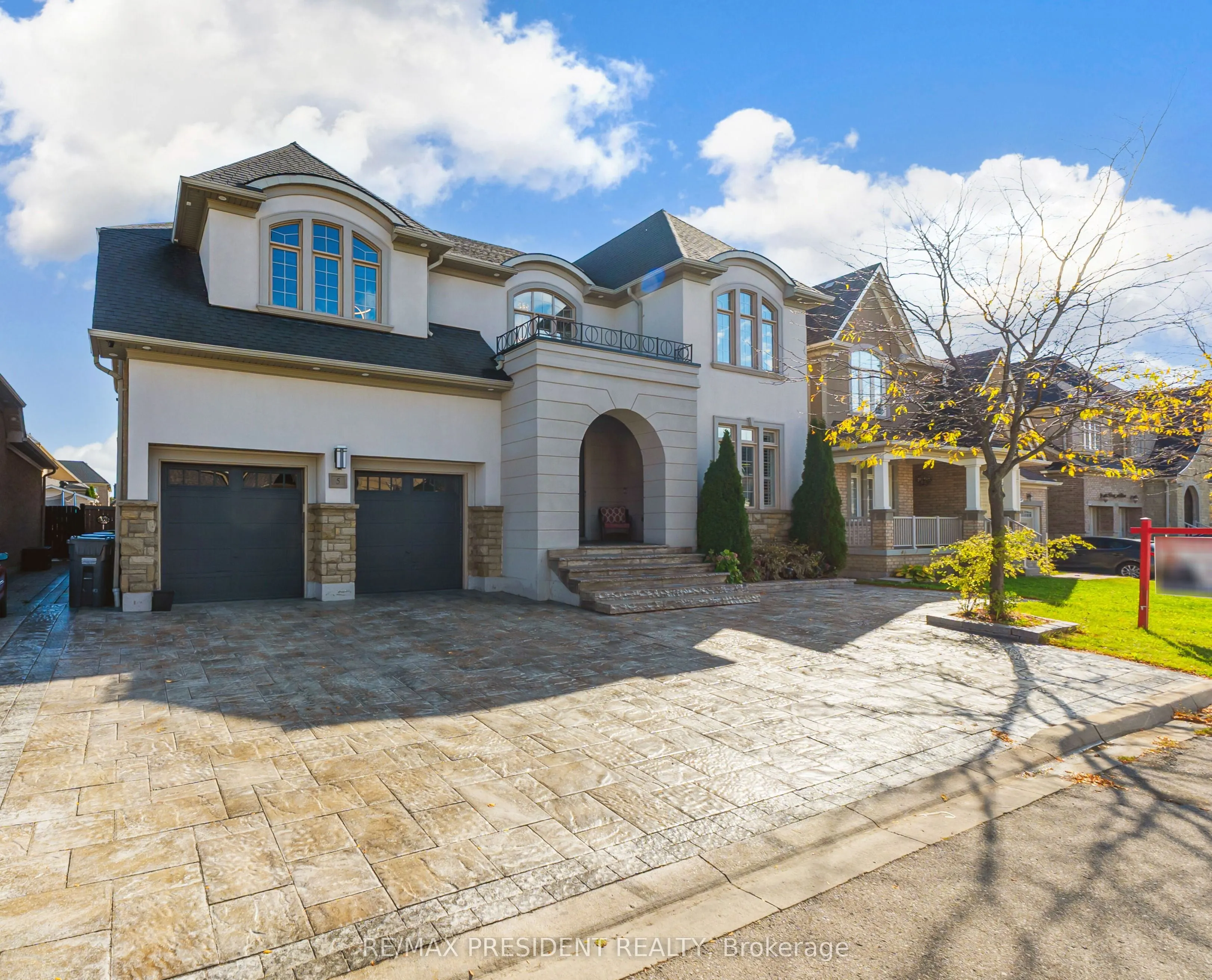 5 Sea Cliff Crescent