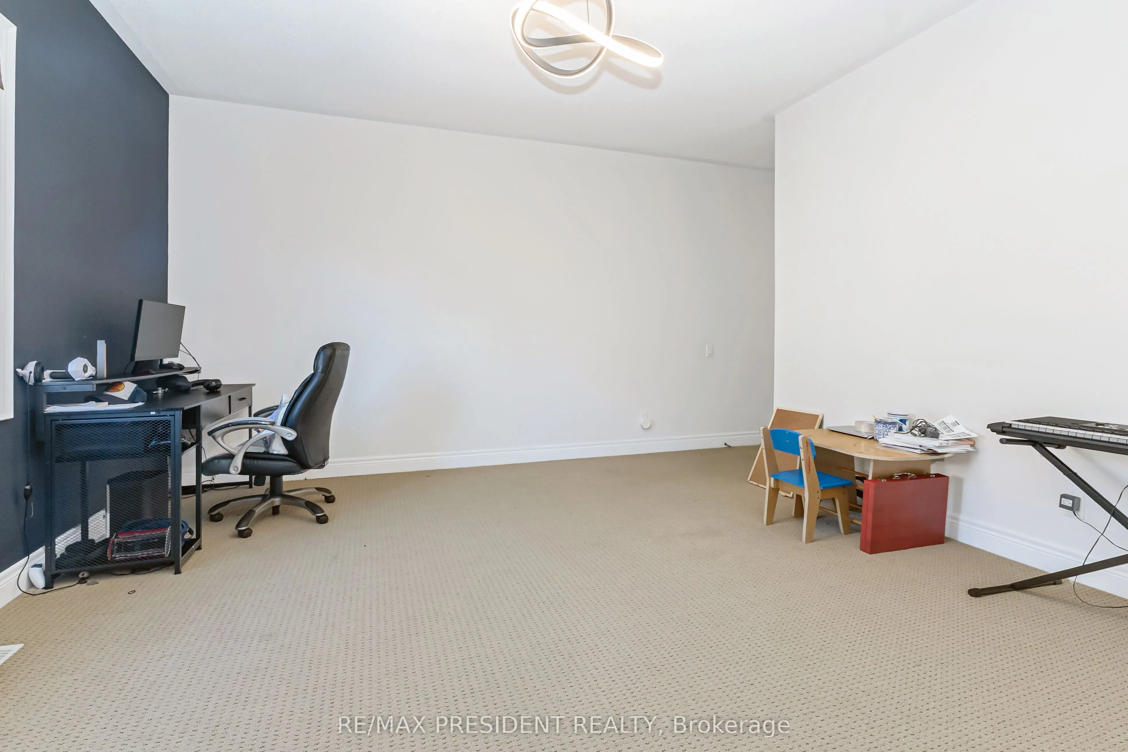 5 Sea Cliff Crescent