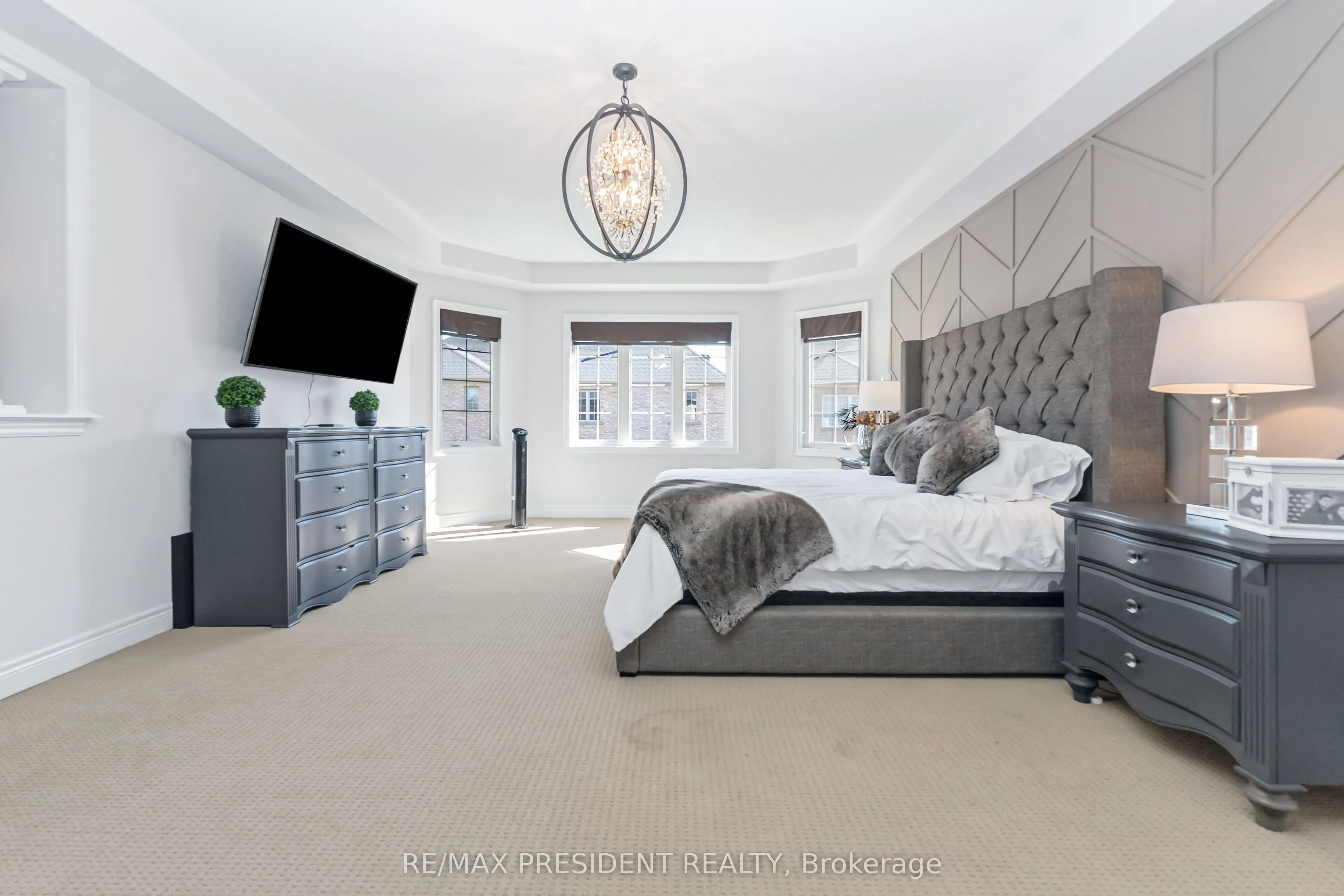 5 Sea Cliff Crescent