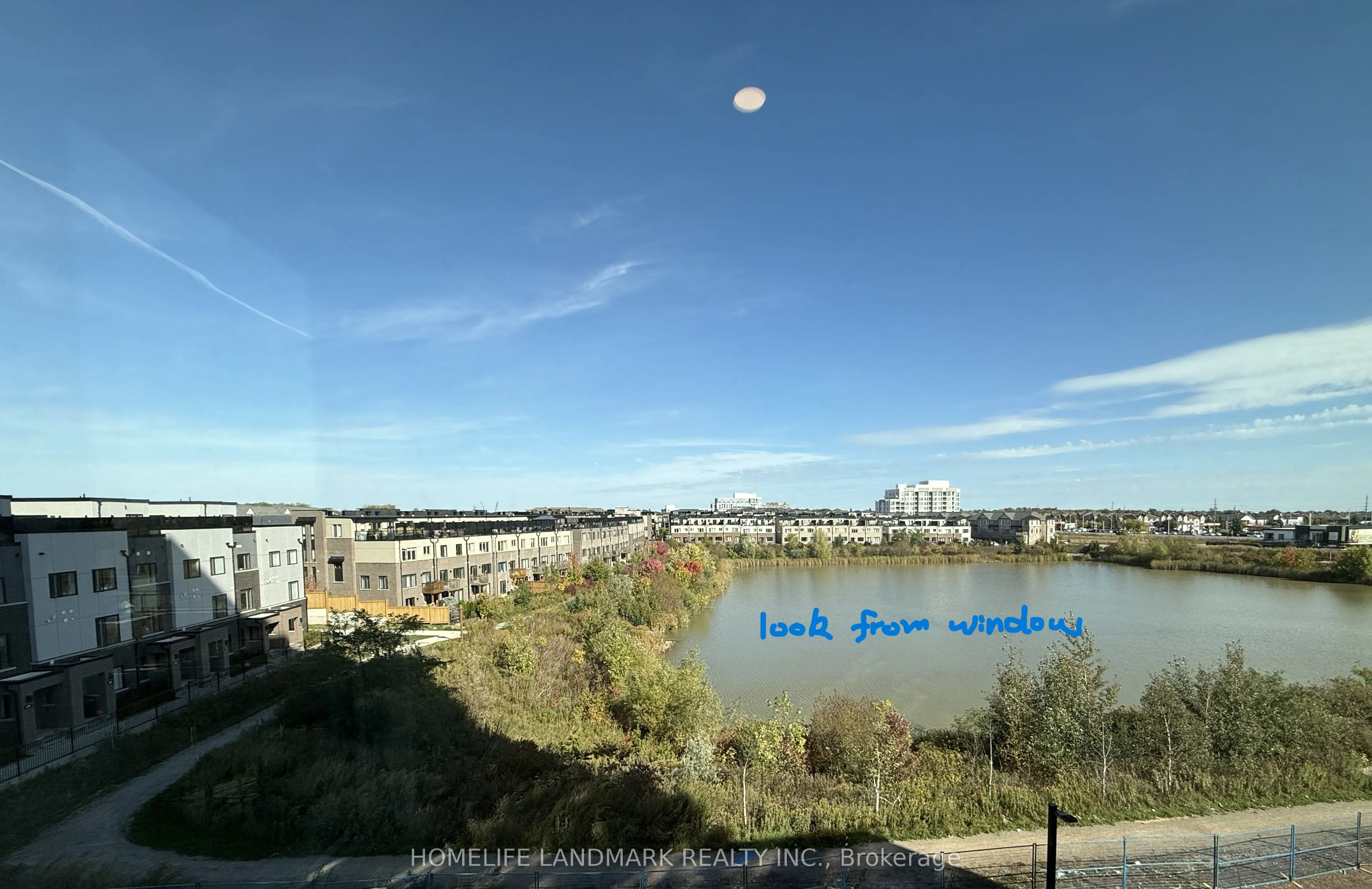 3071 Trafalgar Road, #403