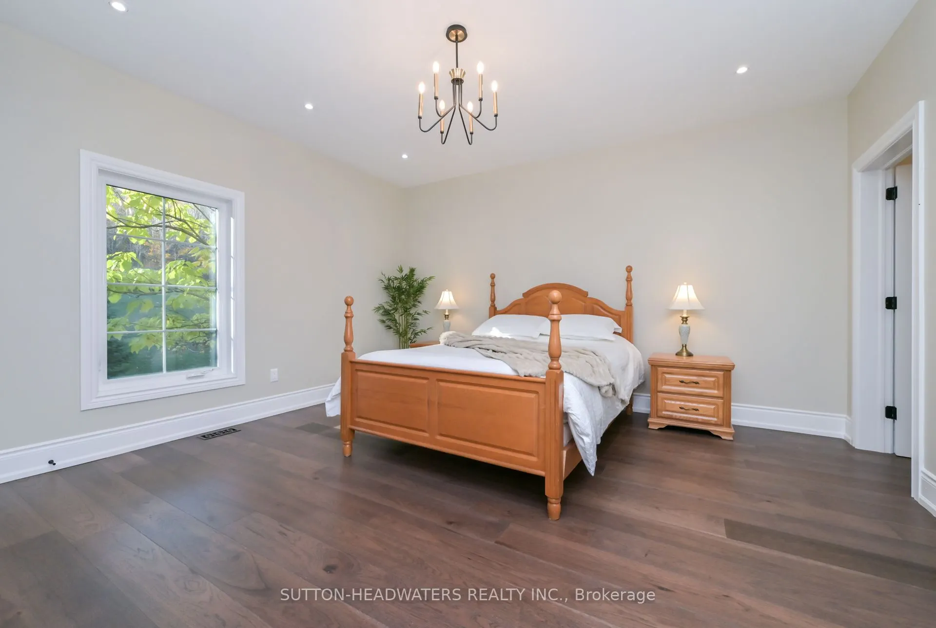 12 Flaherty Lane