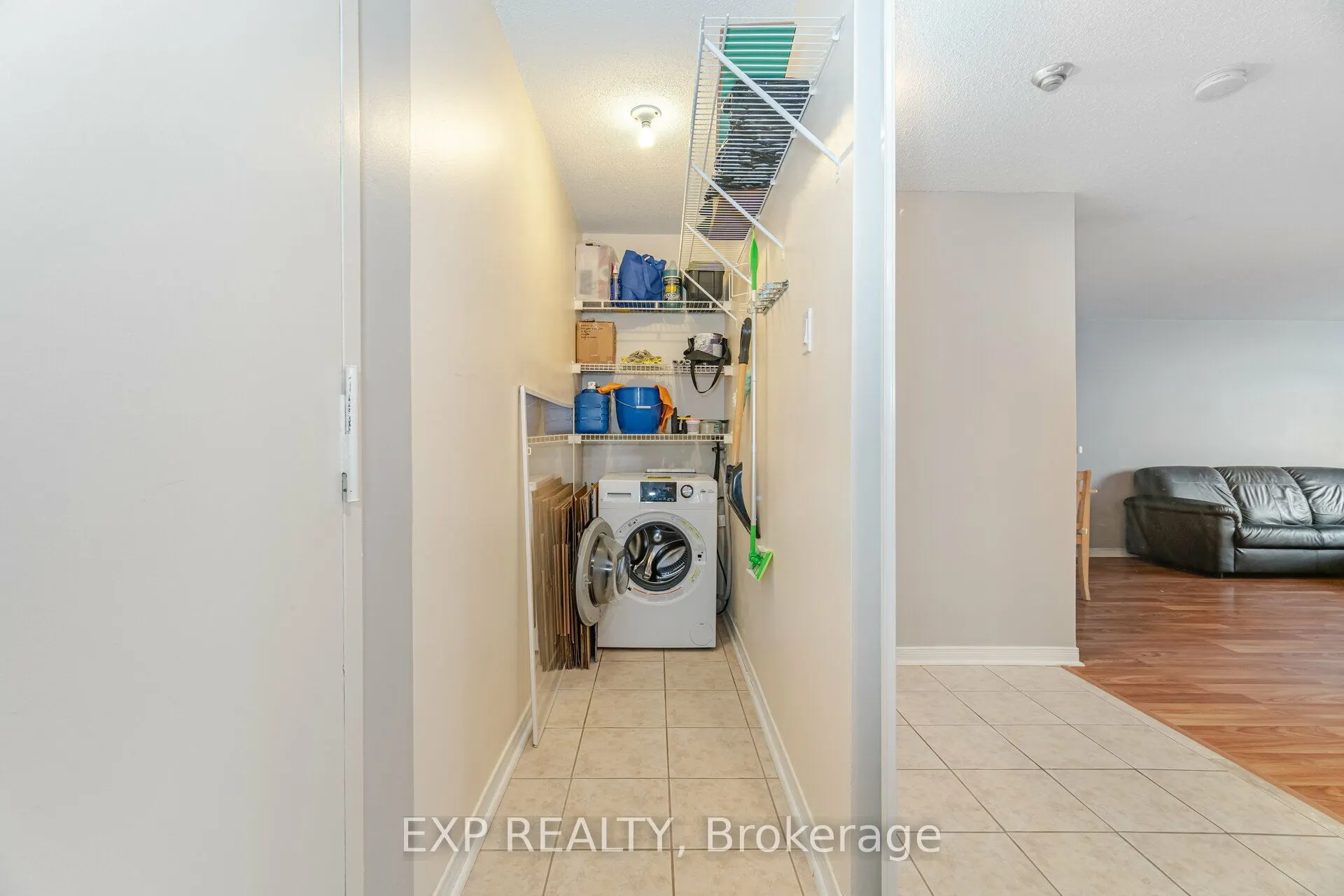6720 Glen Erin Drive, #512