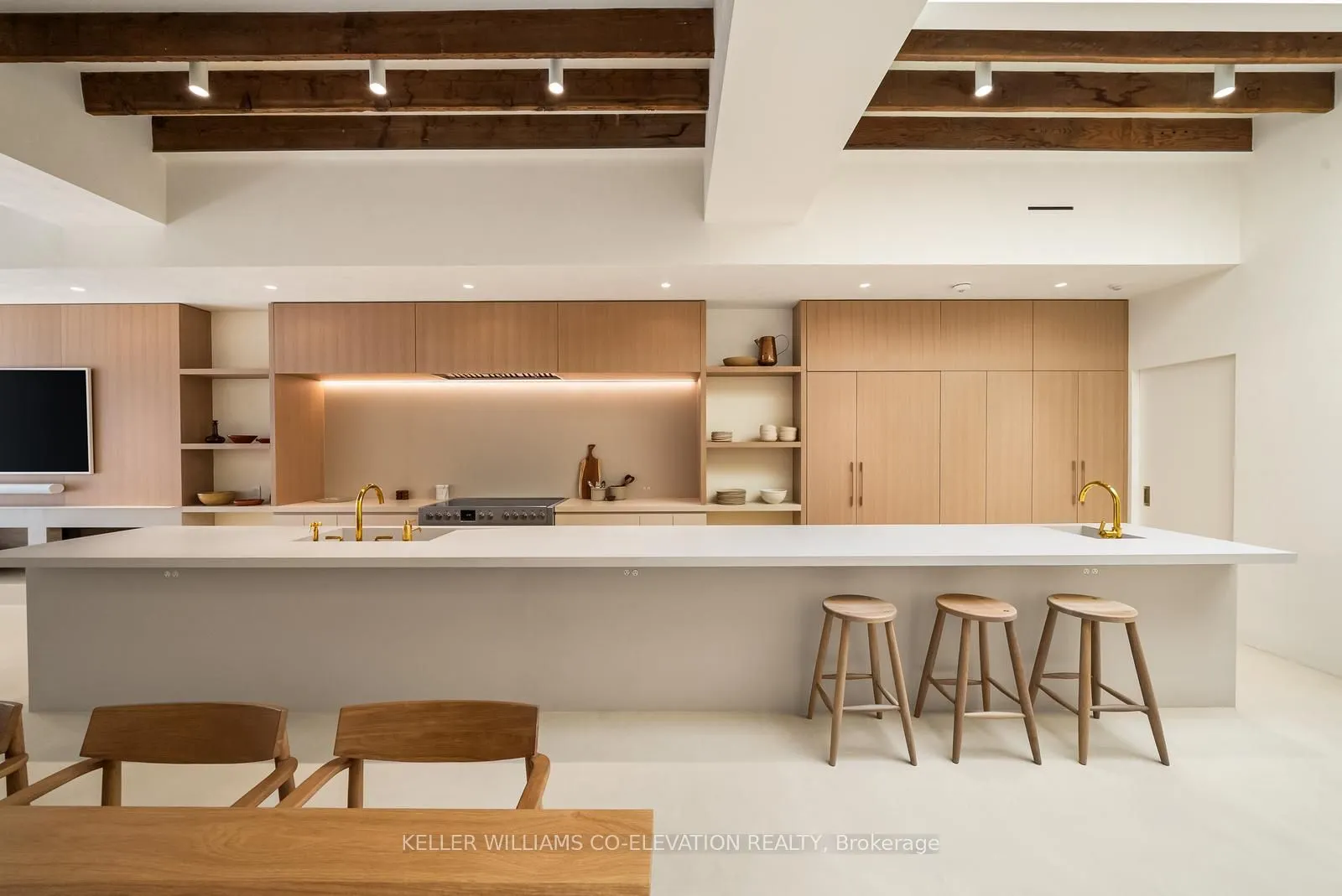 722 Lansdowne Avenue, #North Residence