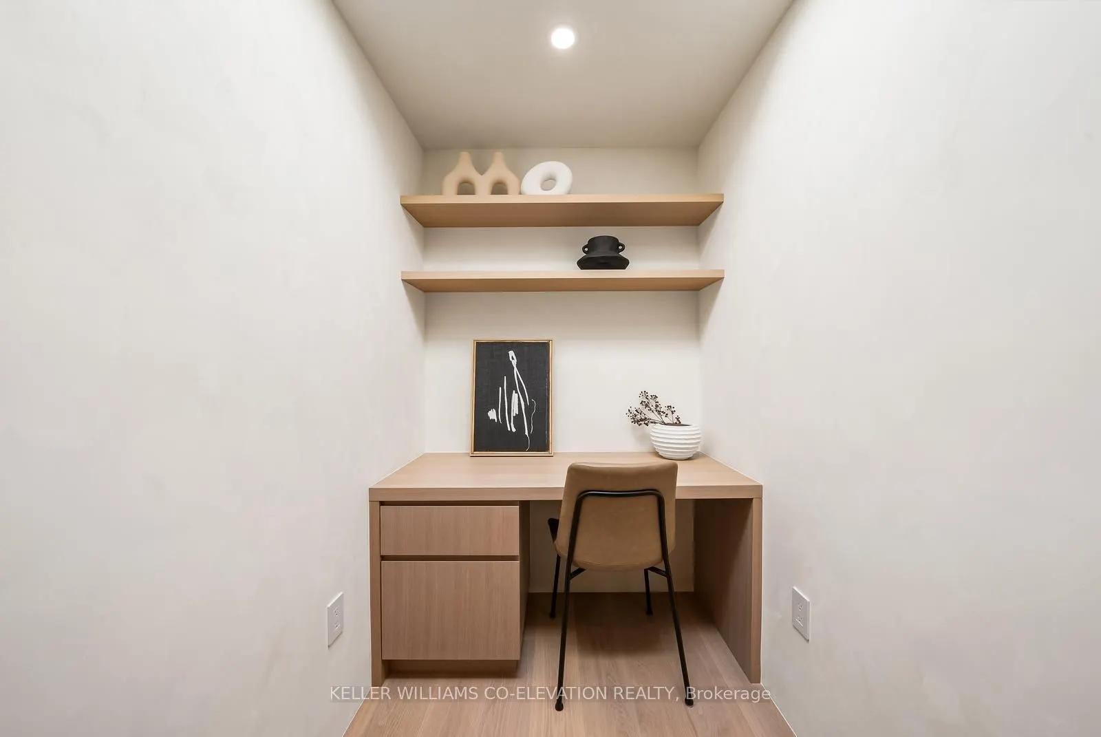 722 Lansdowne Avenue, #North Residence