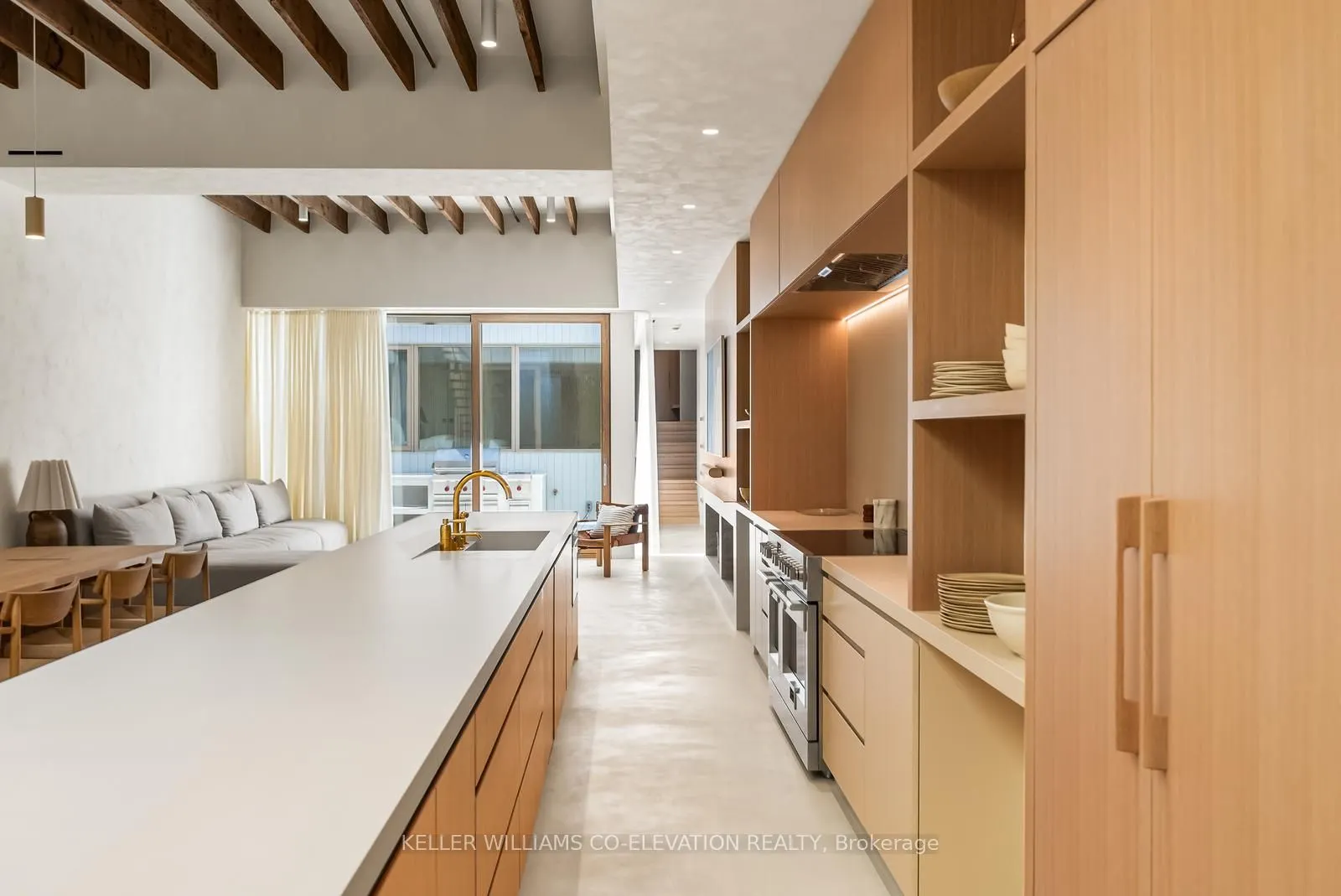 722 Lansdowne Avenue, #North Residence
