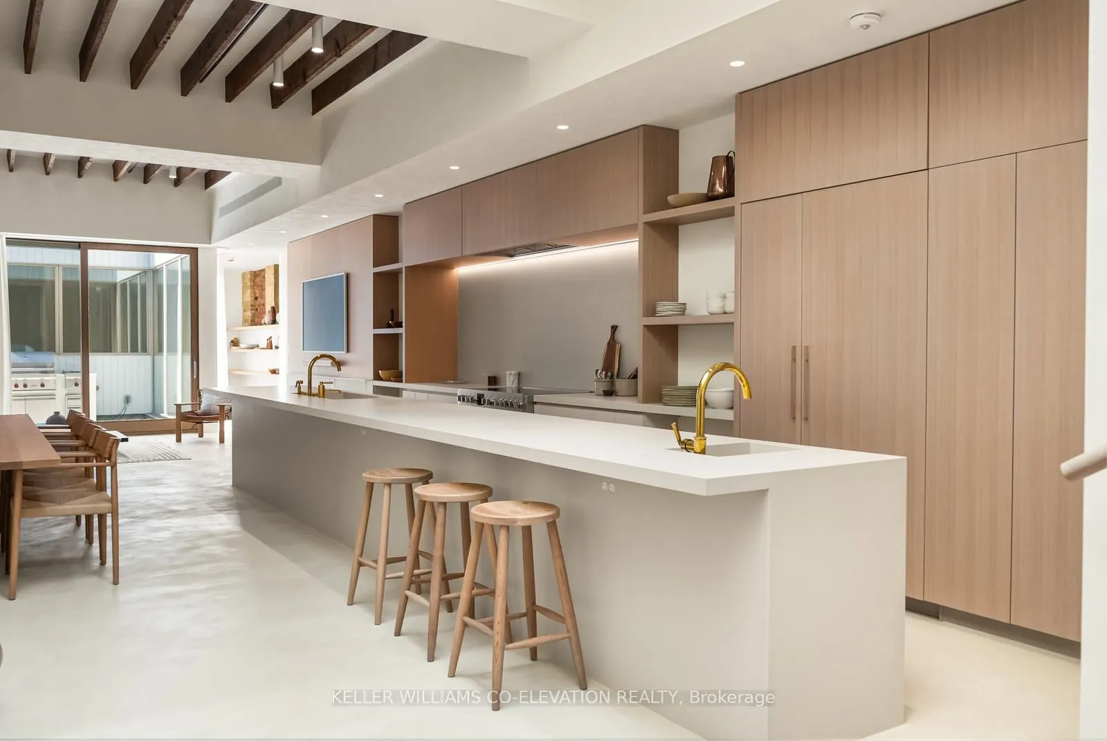 722 Lansdowne Avenue, #North Residence