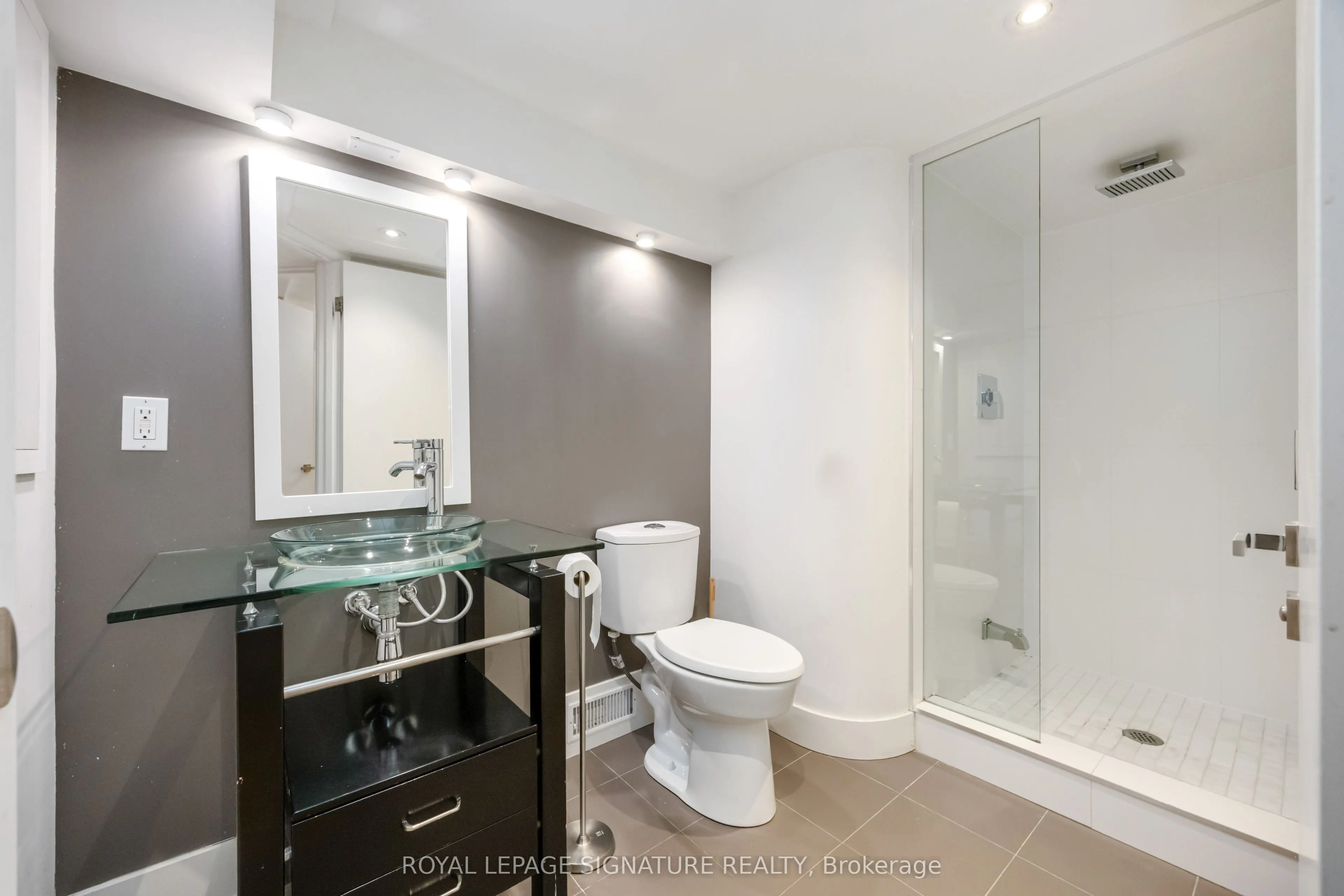 49 Westhead Road
