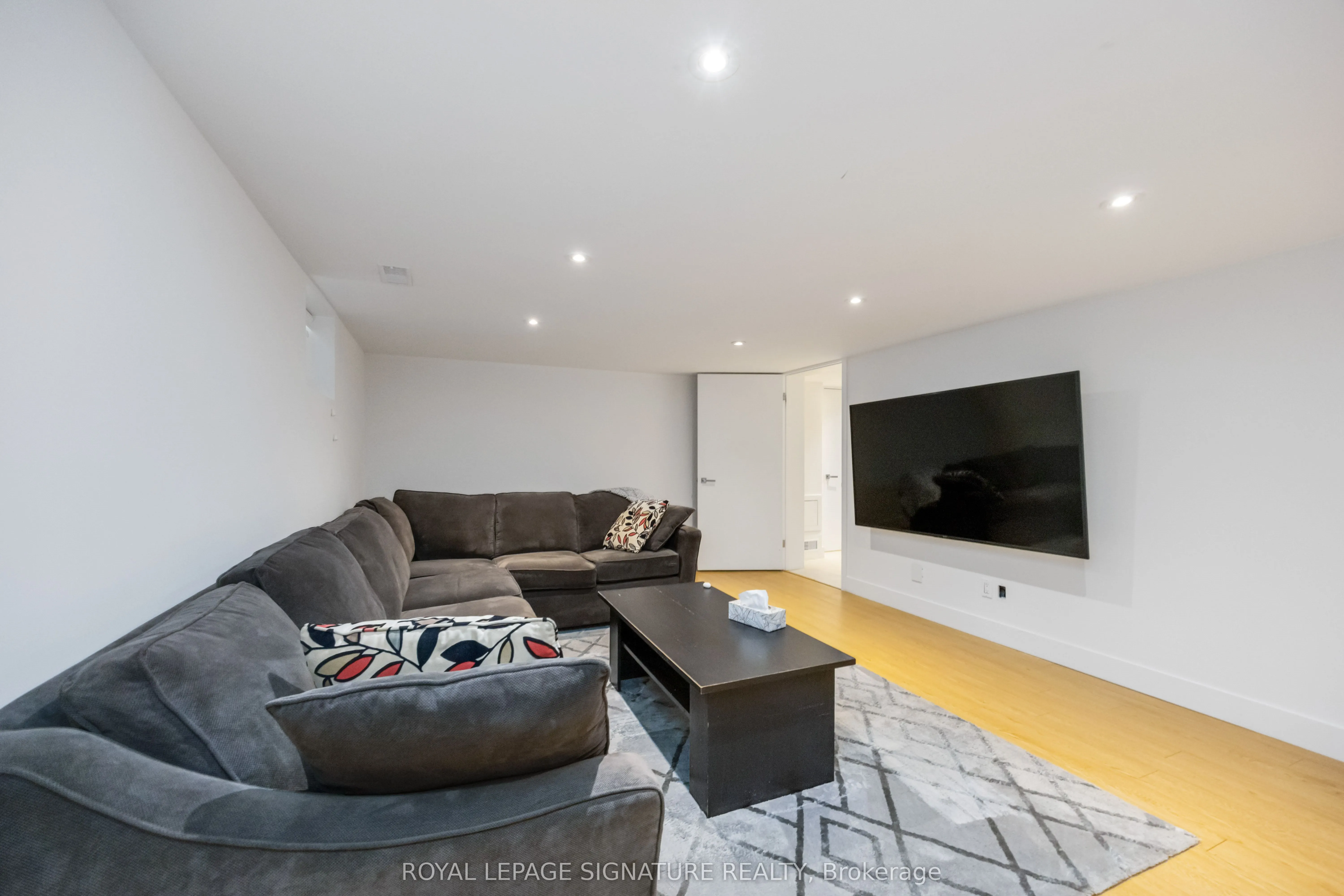 49 Westhead Road