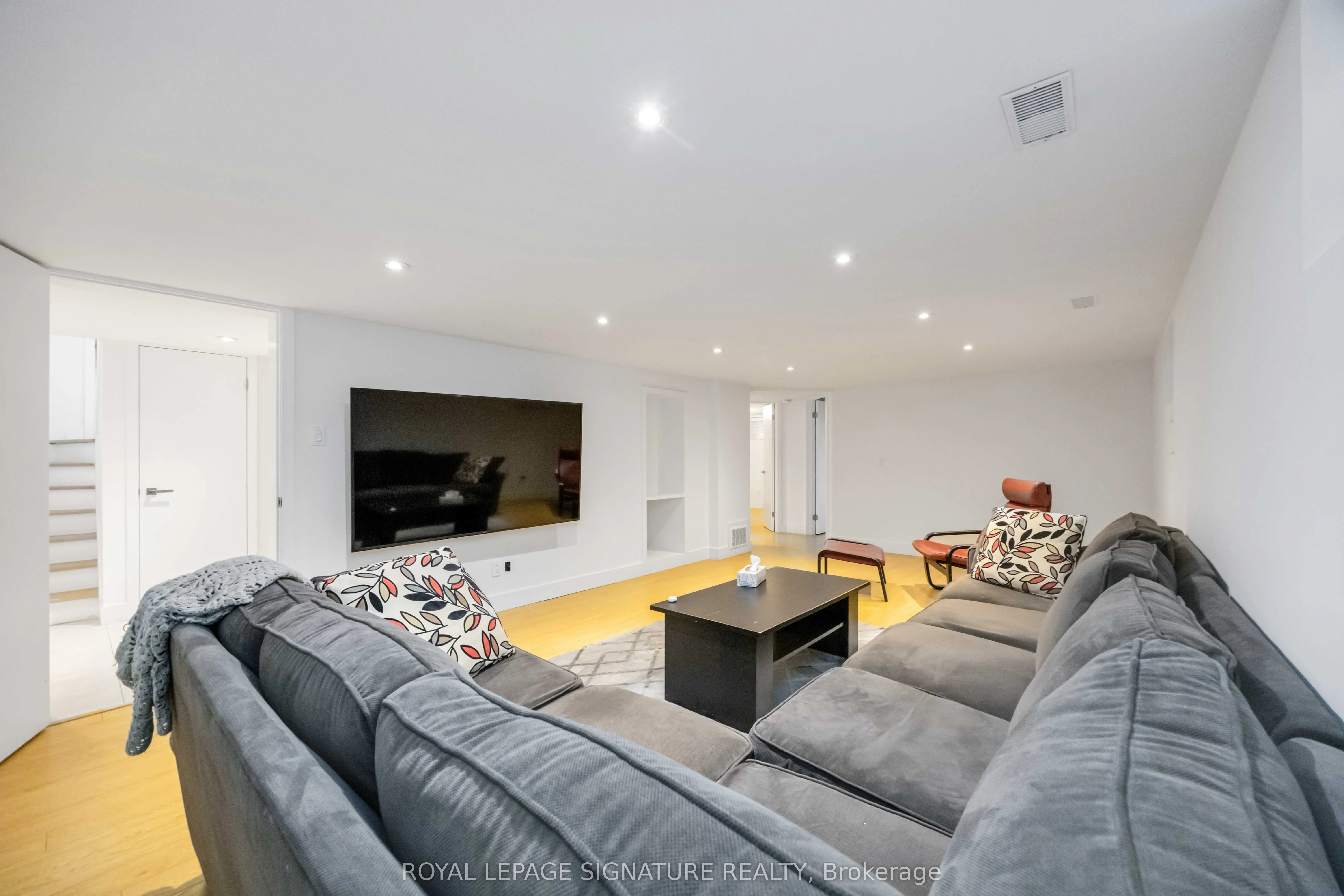 49 Westhead Road