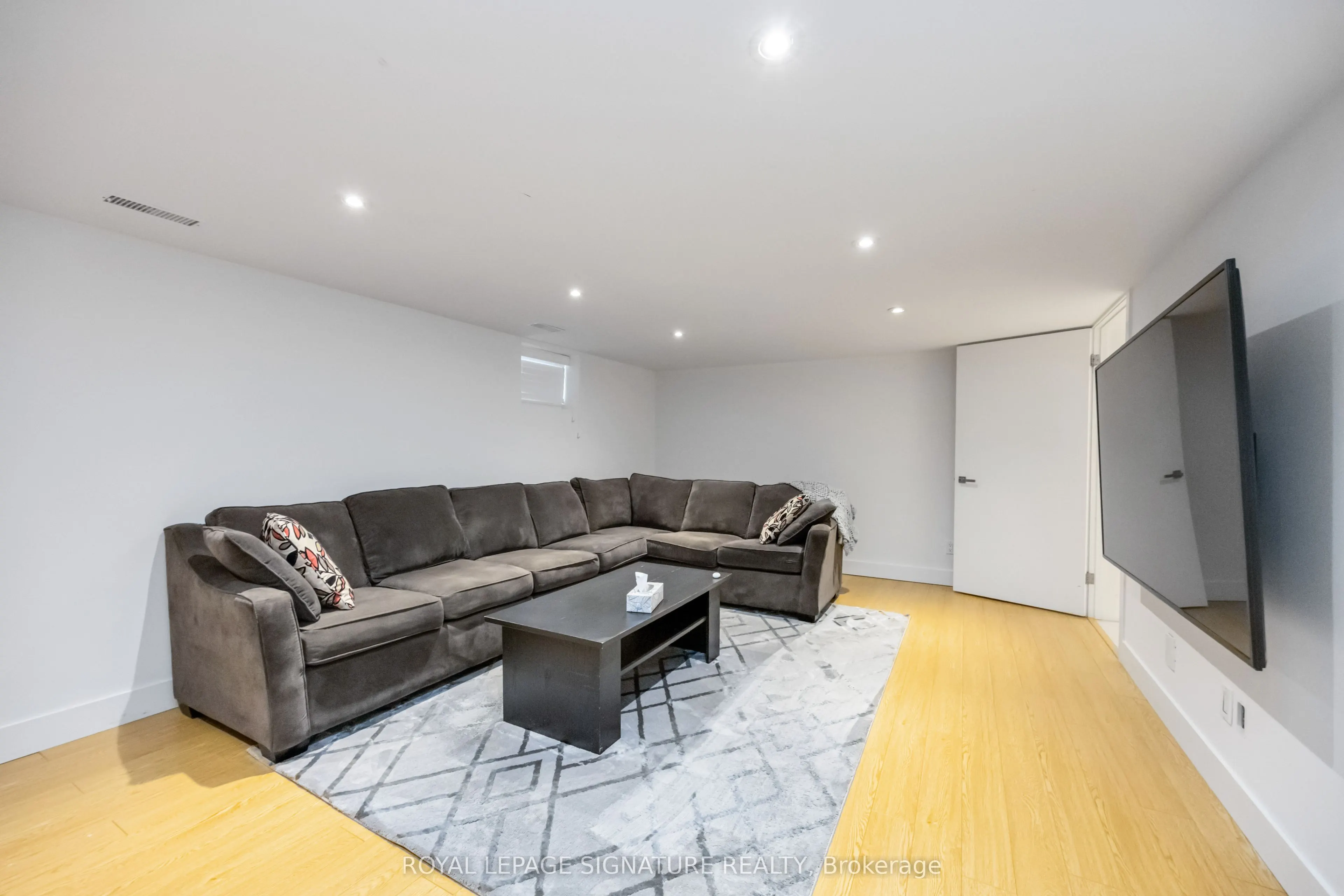 49 Westhead Road