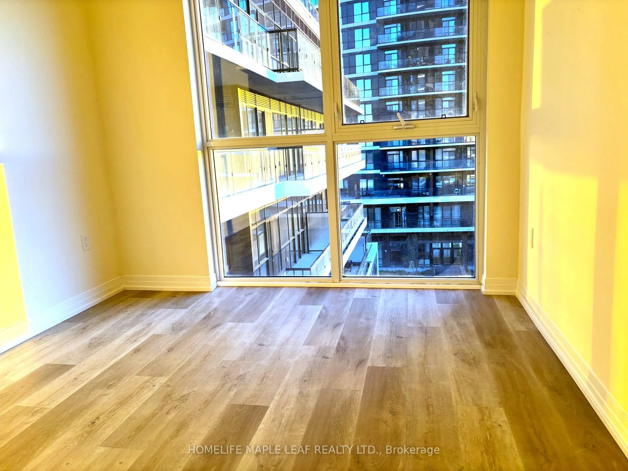 15 Watergarden Drive, #512