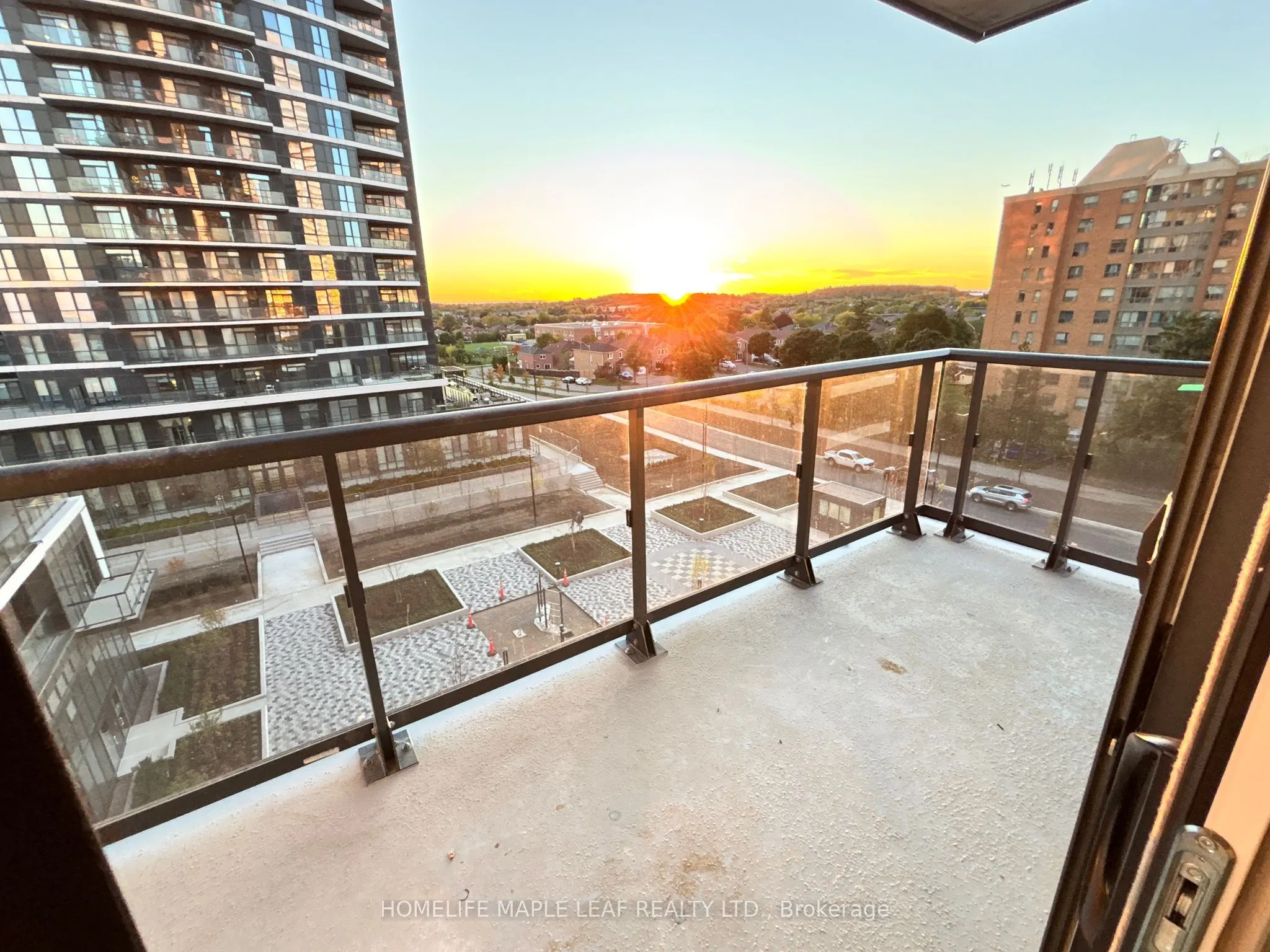 15 Watergarden Drive, #512