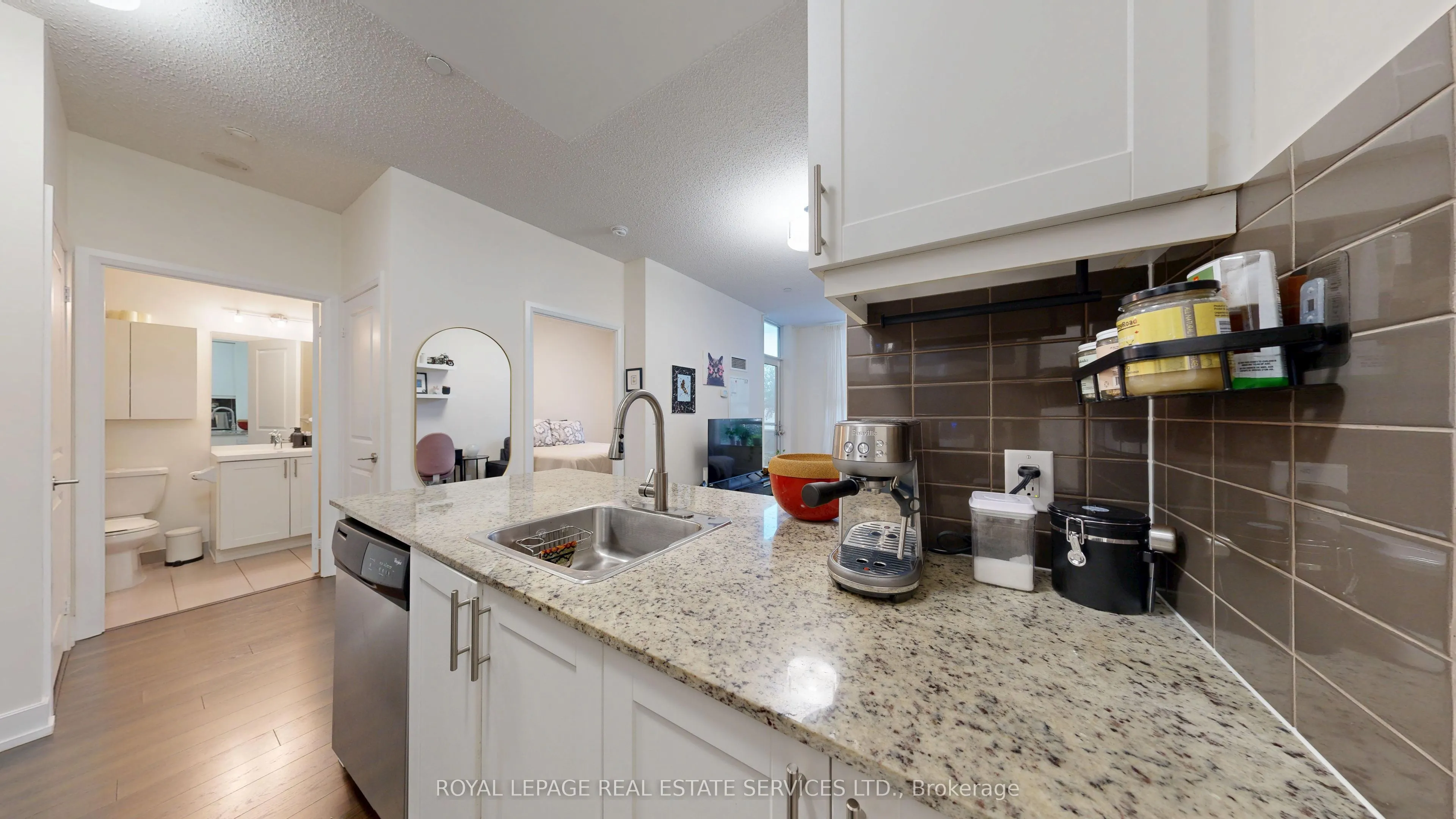 6 Eva Road, #216