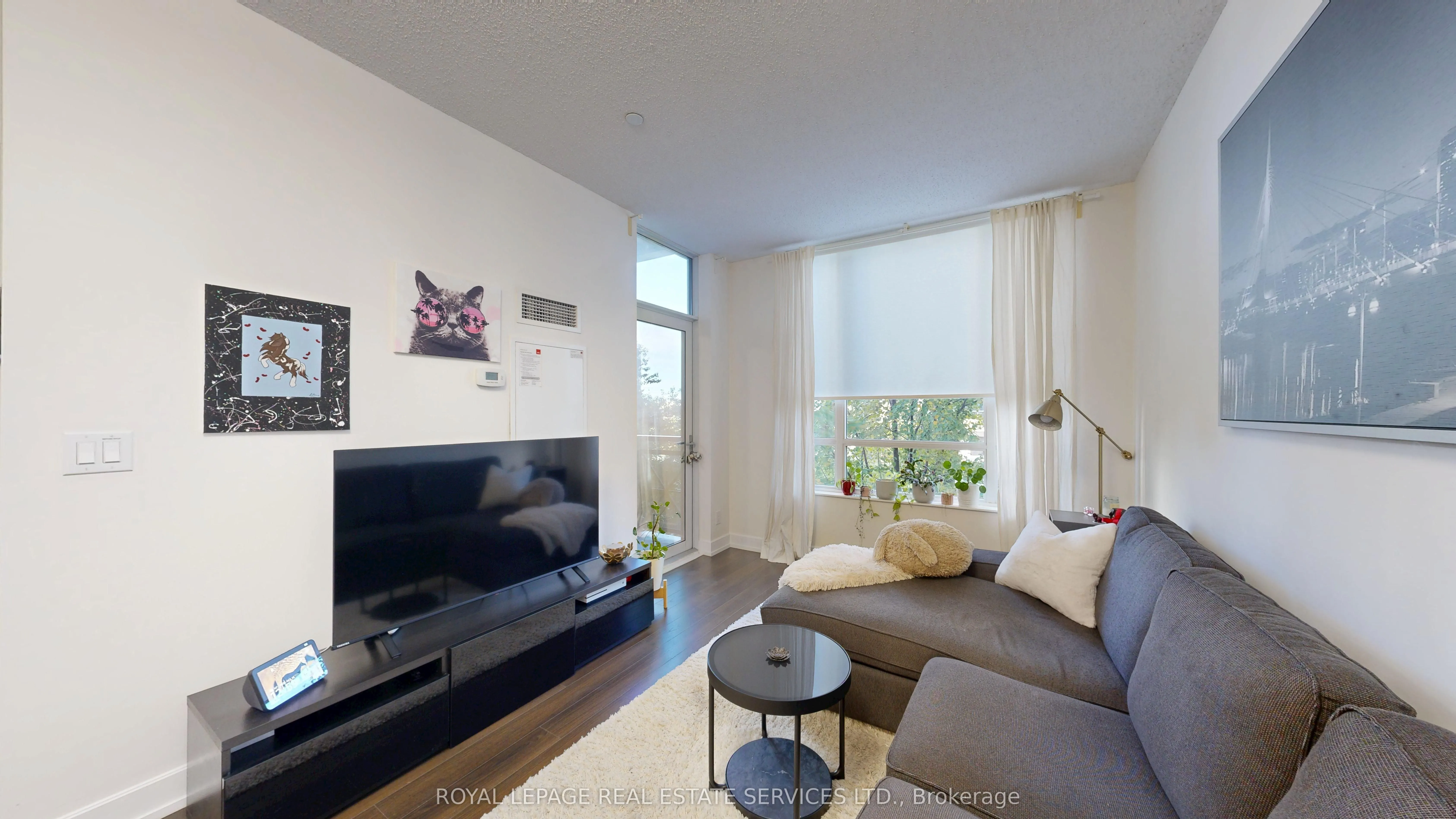 6 Eva Road, #216