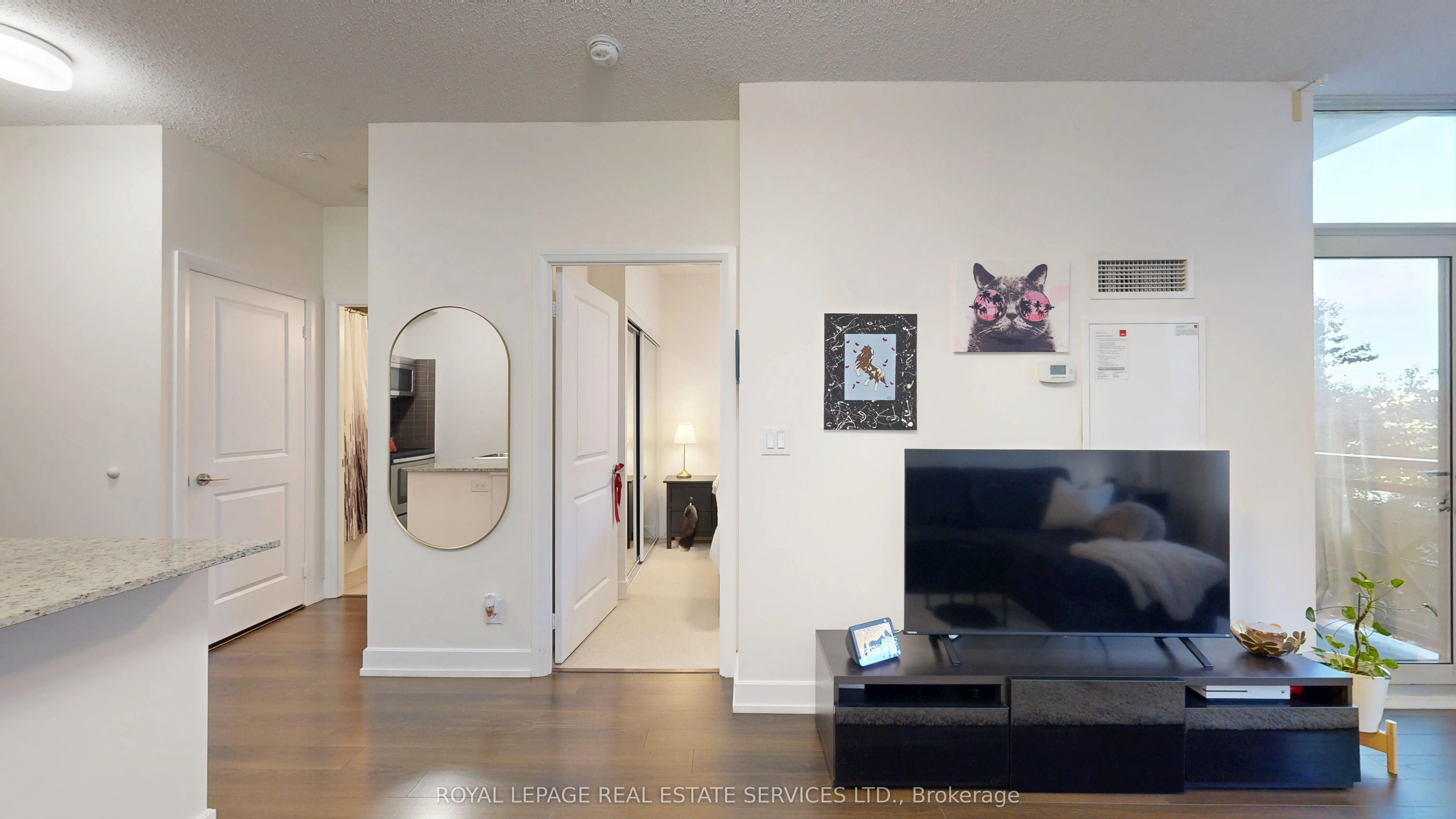6 Eva Road, #216
