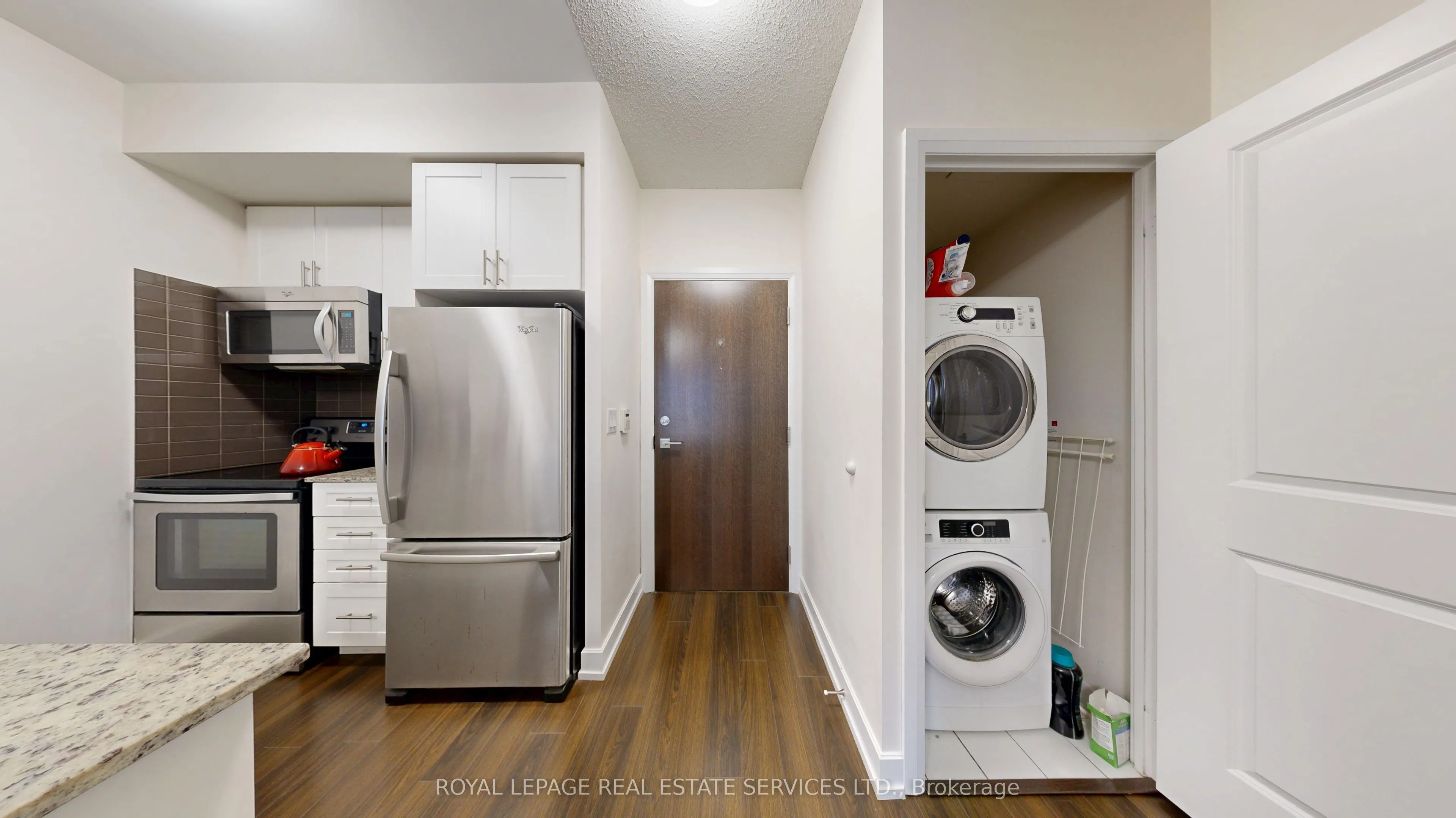 6 Eva Road, #216