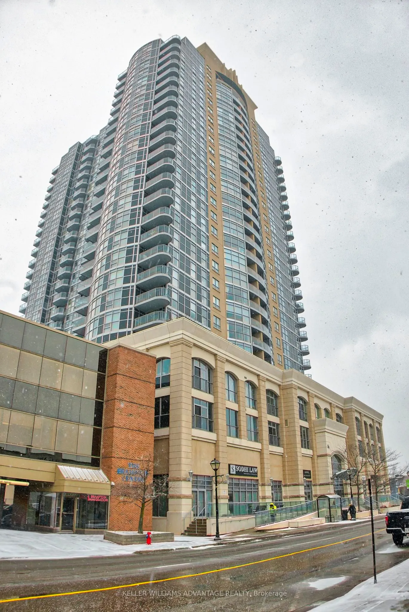 9 George Street, #2204