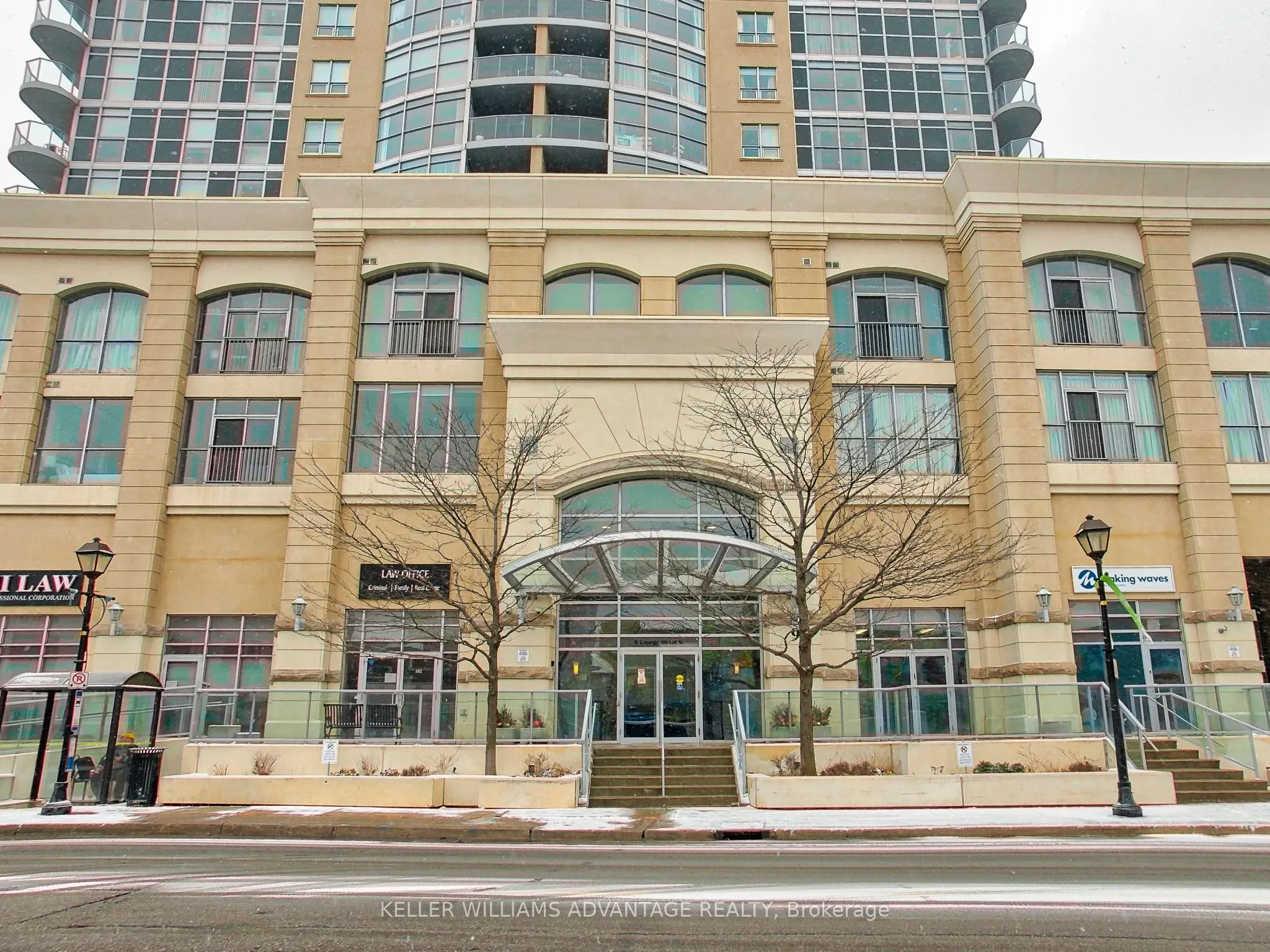 9 George Street, #2204