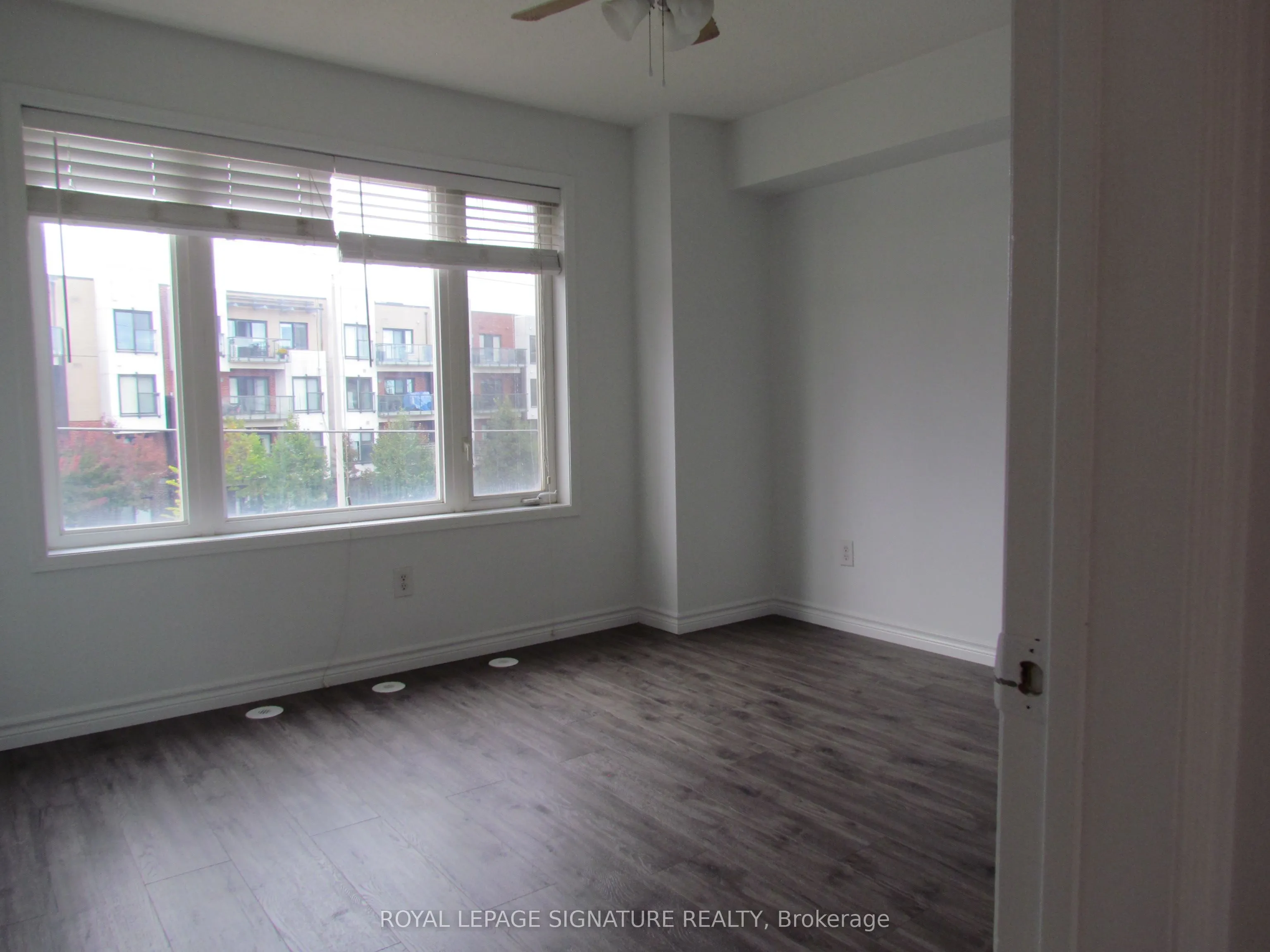 3056 Eglinton Avenue W, #69