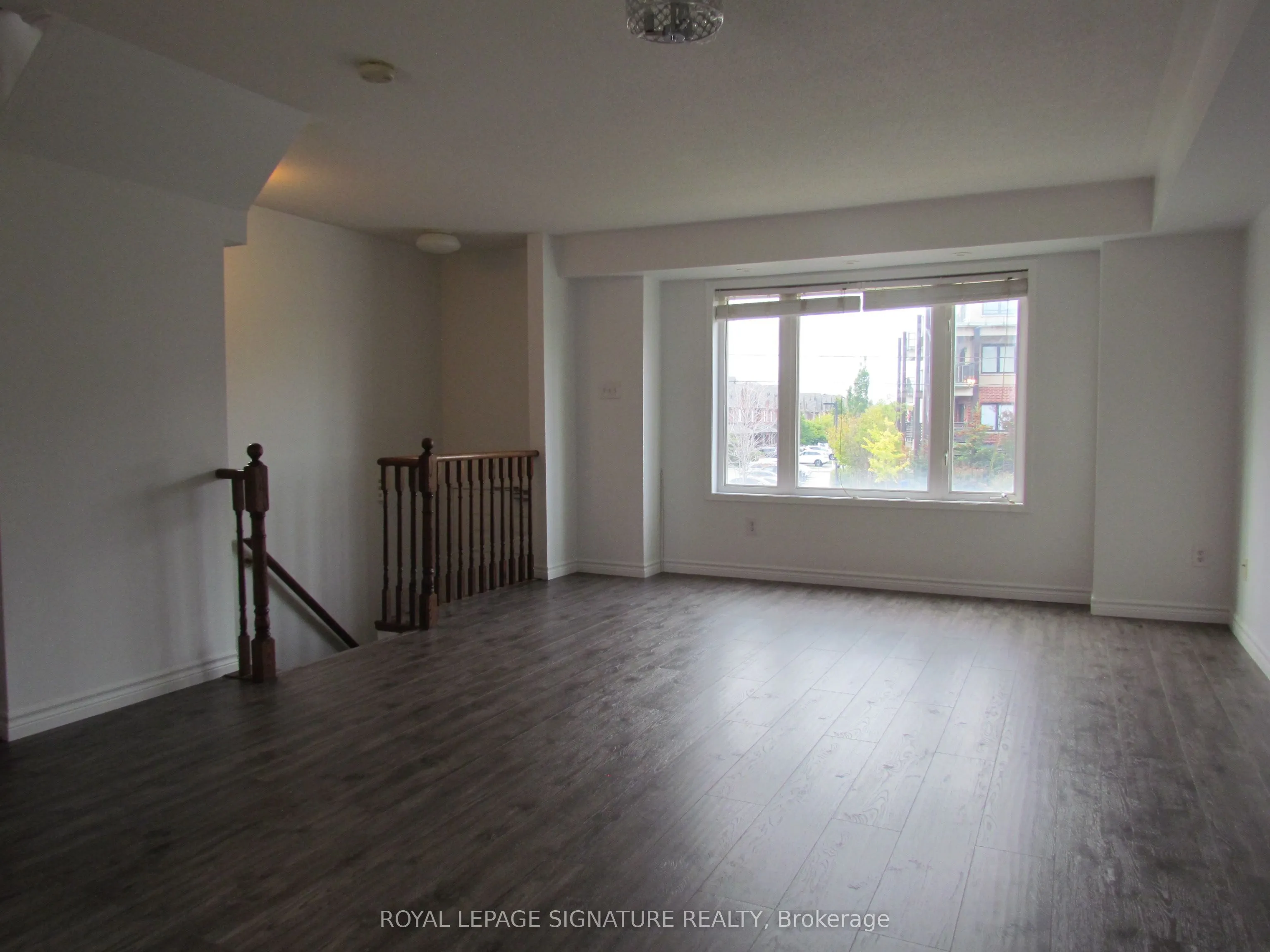 3056 Eglinton Avenue W, #69