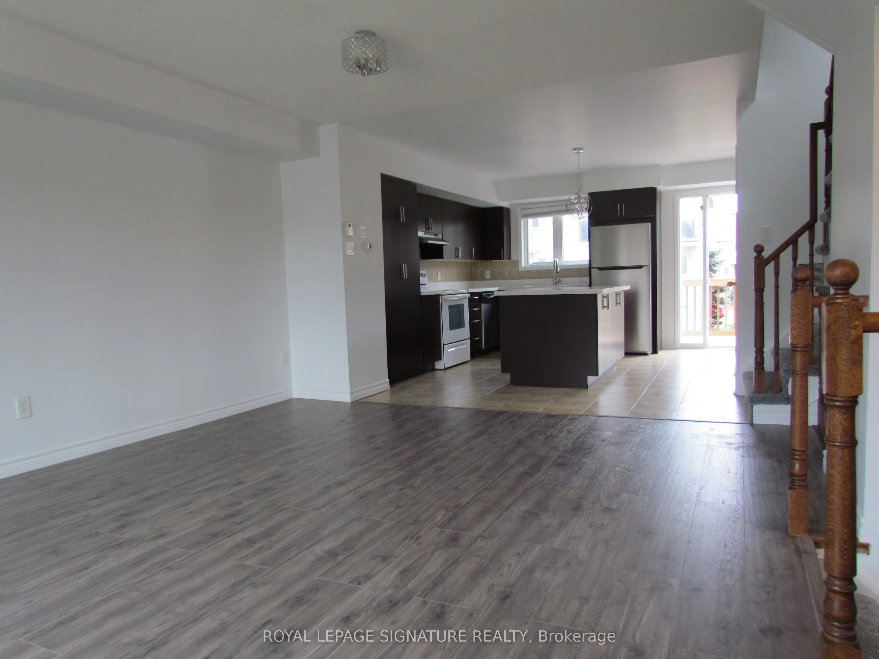 3056 Eglinton Avenue W, #69