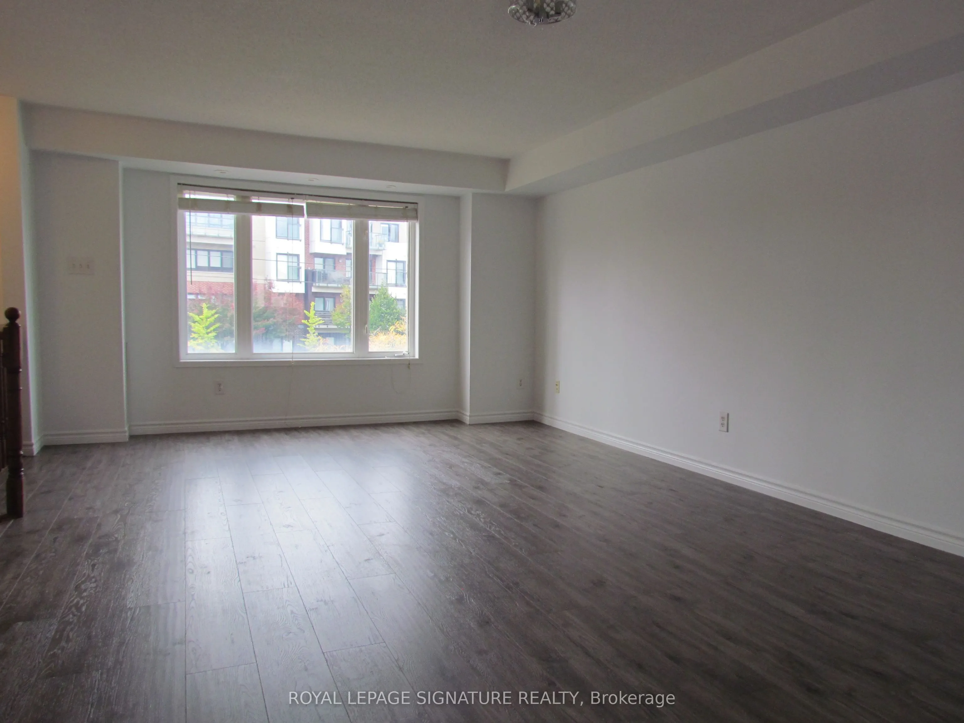 3056 Eglinton Avenue W, #69