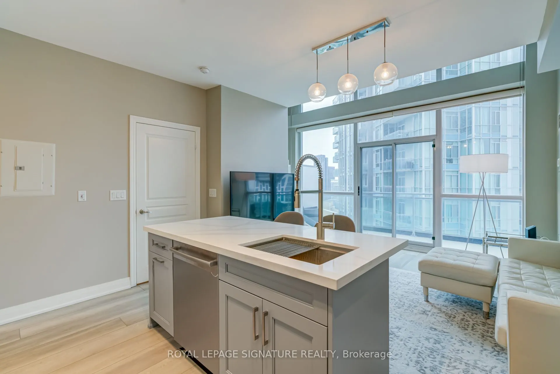 223 Webb Drive, #2502