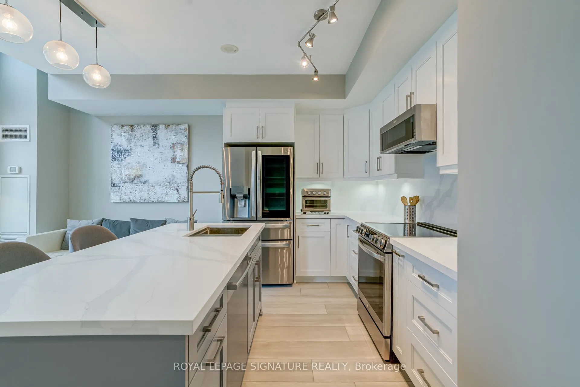 223 Webb Drive, #2502
