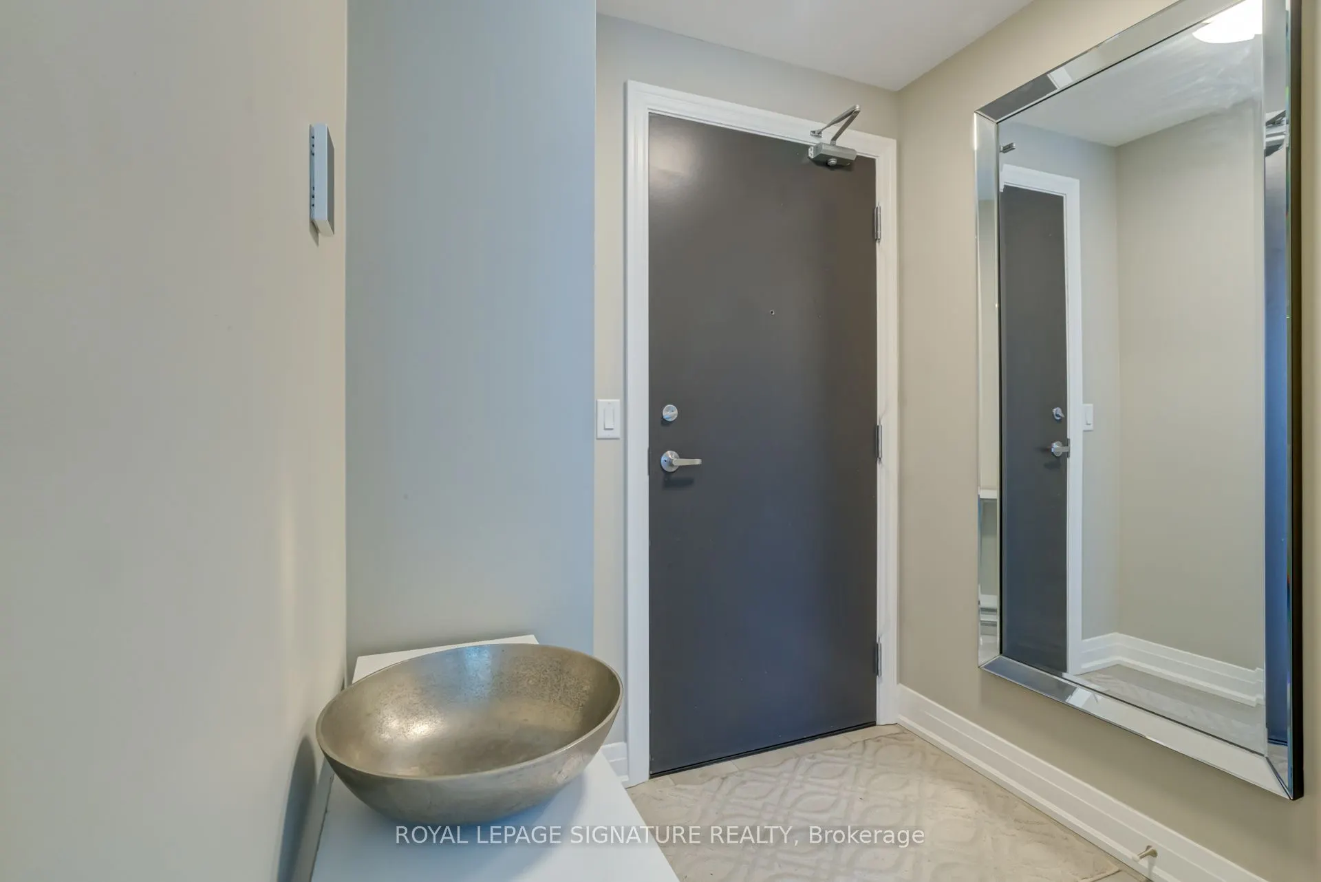 223 Webb Drive, #2502