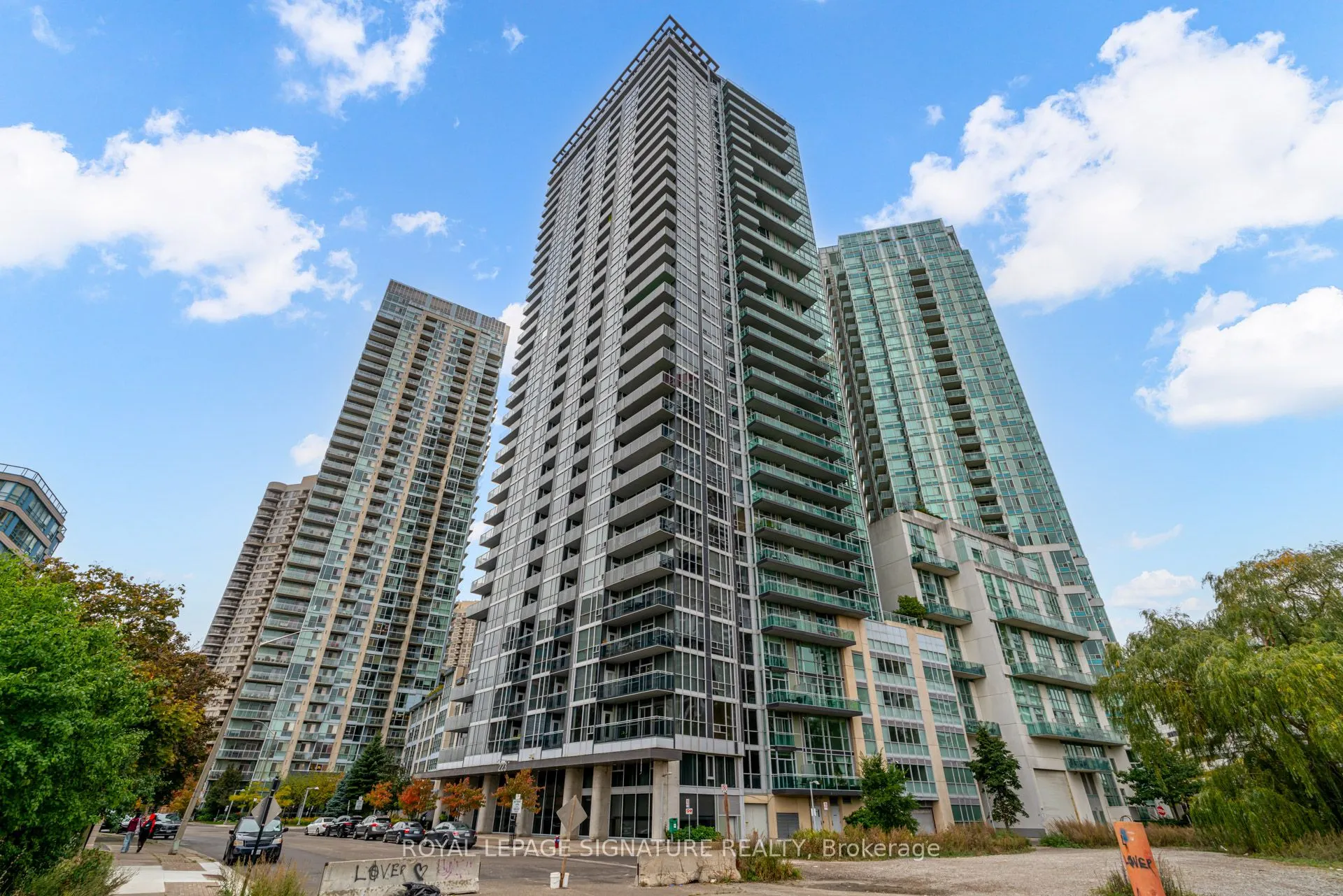 223 Webb Drive, #2502