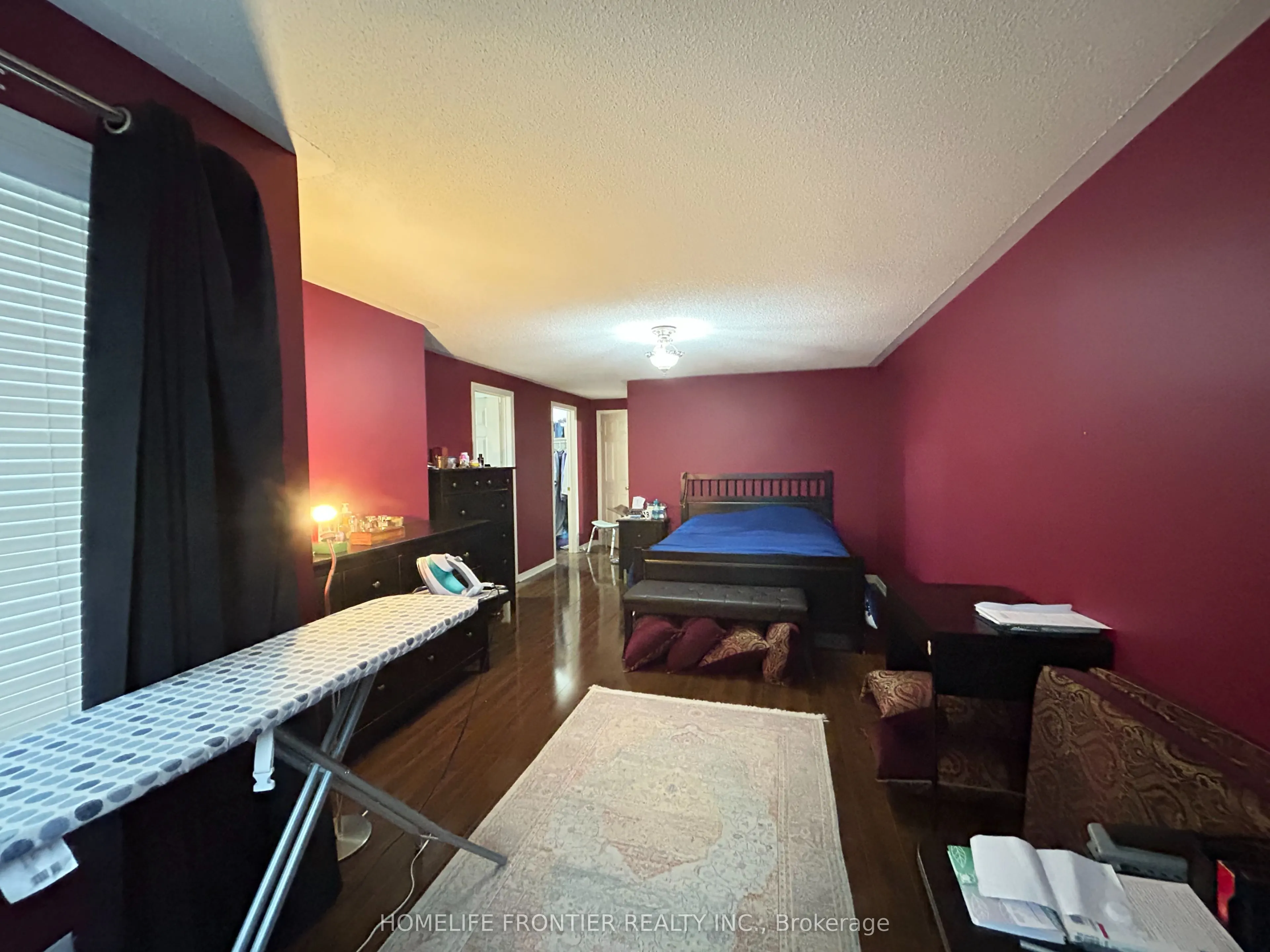 2555 Thomas Street, #36