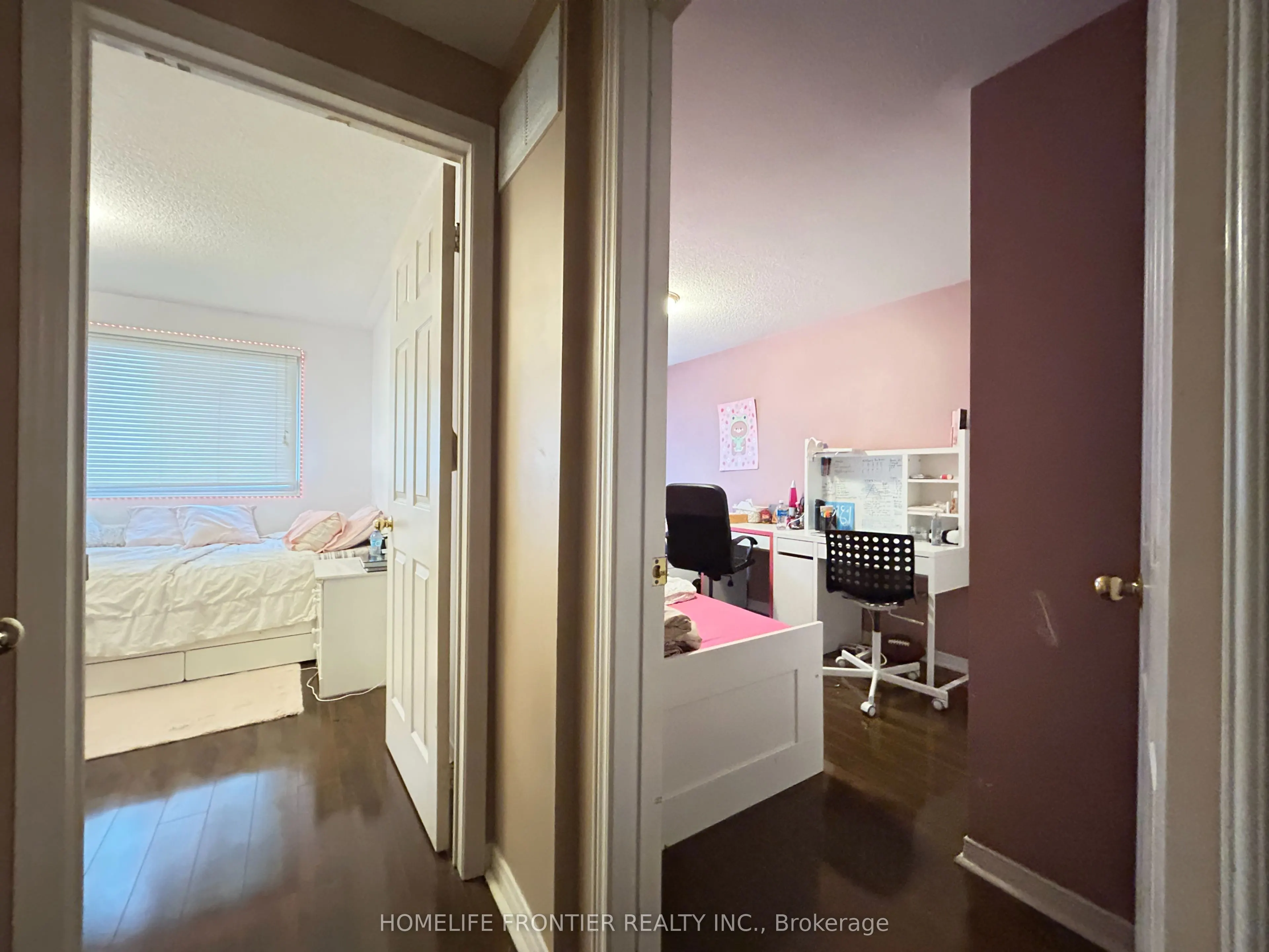 2555 Thomas Street, #36